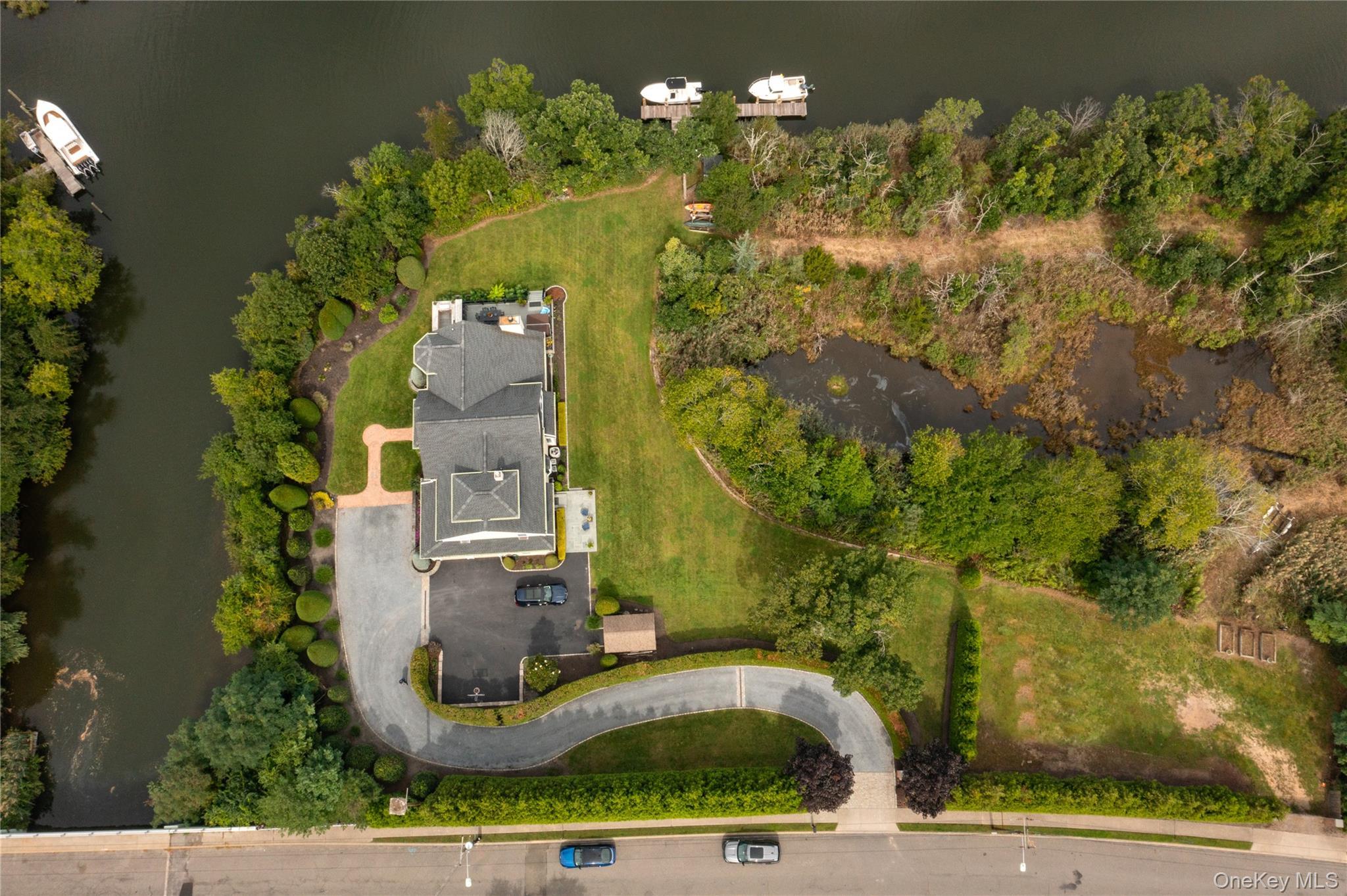 Single Family Shore Drive  Suffolk County, NY 11769, MLS-1050358-40