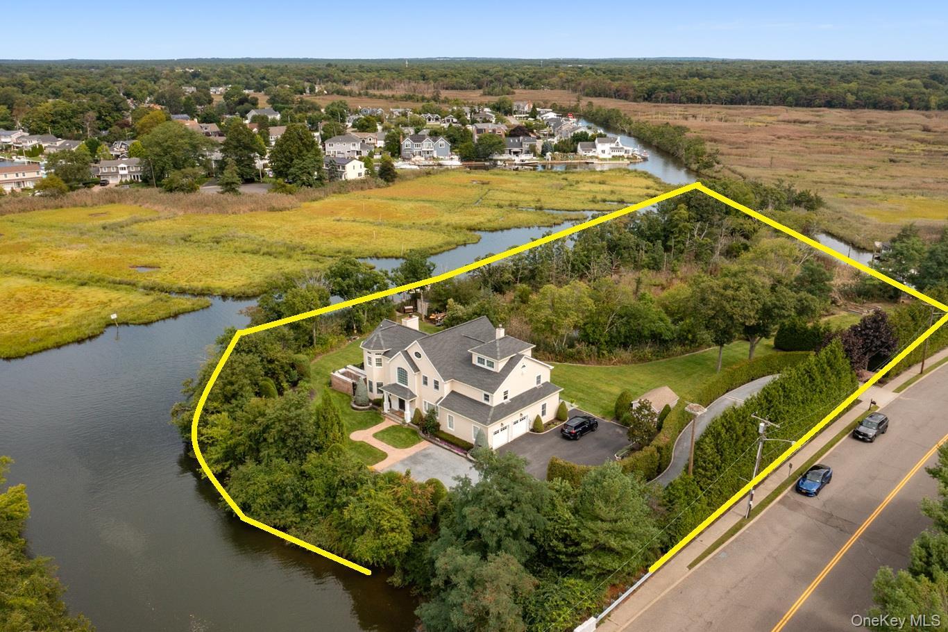 Single Family Shore Drive  Suffolk County, NY 11769, MLS-1050358-43