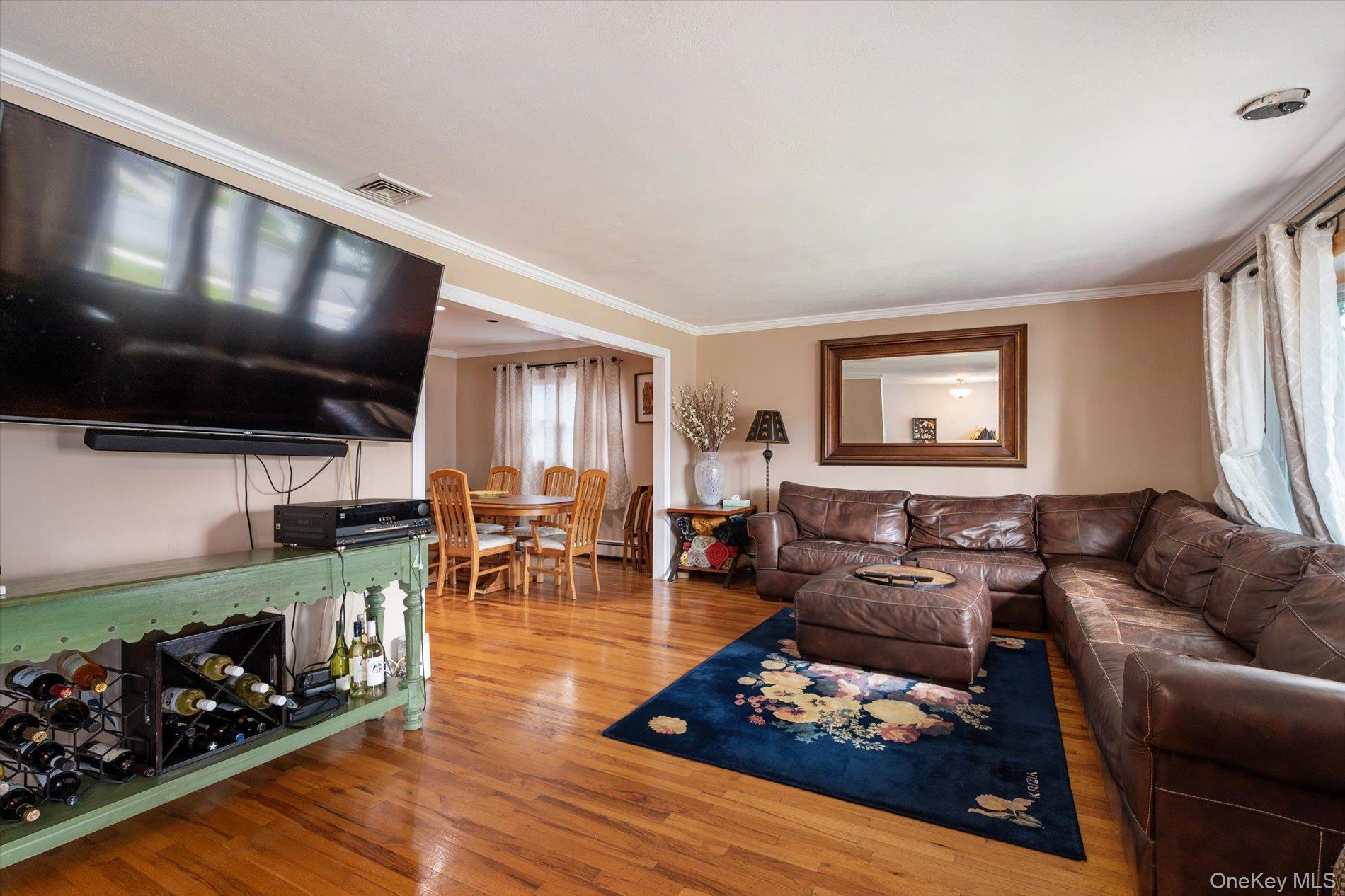 Single Family Shore Drive Nassau County, NY 11566, MLS-1050366-4