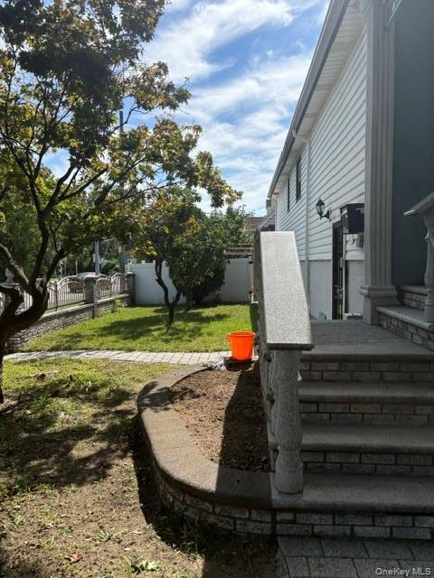 Single Family Hempstead Avenue Queens, NY 11429, MLS-1050375-2