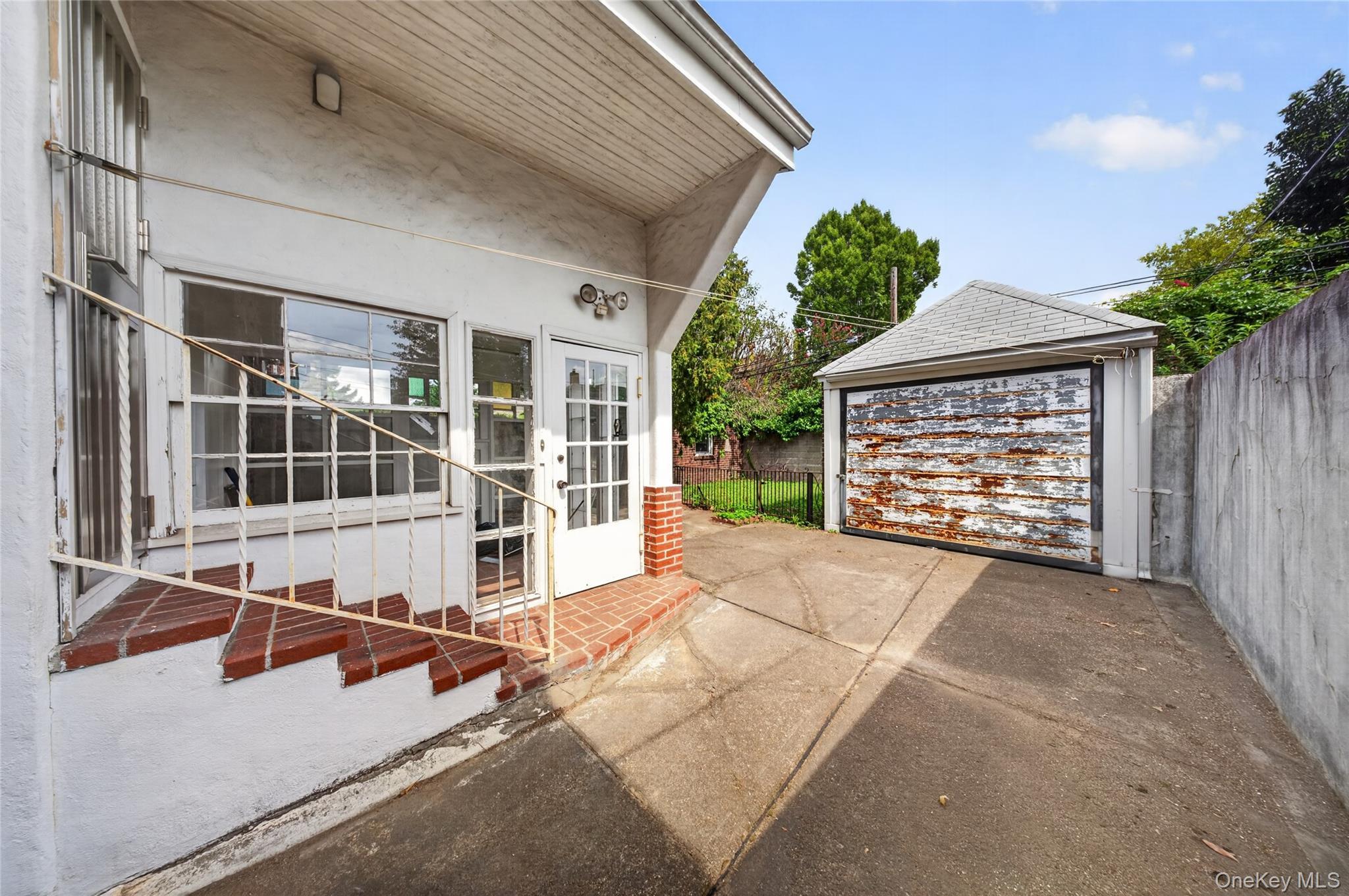 Single Family Utopia Parkway  Queens, NY 11358, MLS-1050391-16