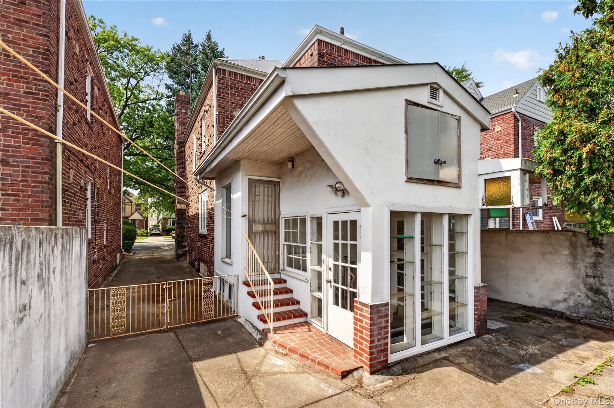 Single Family Utopia Parkway  Queens, NY 11358, MLS-1050391-17