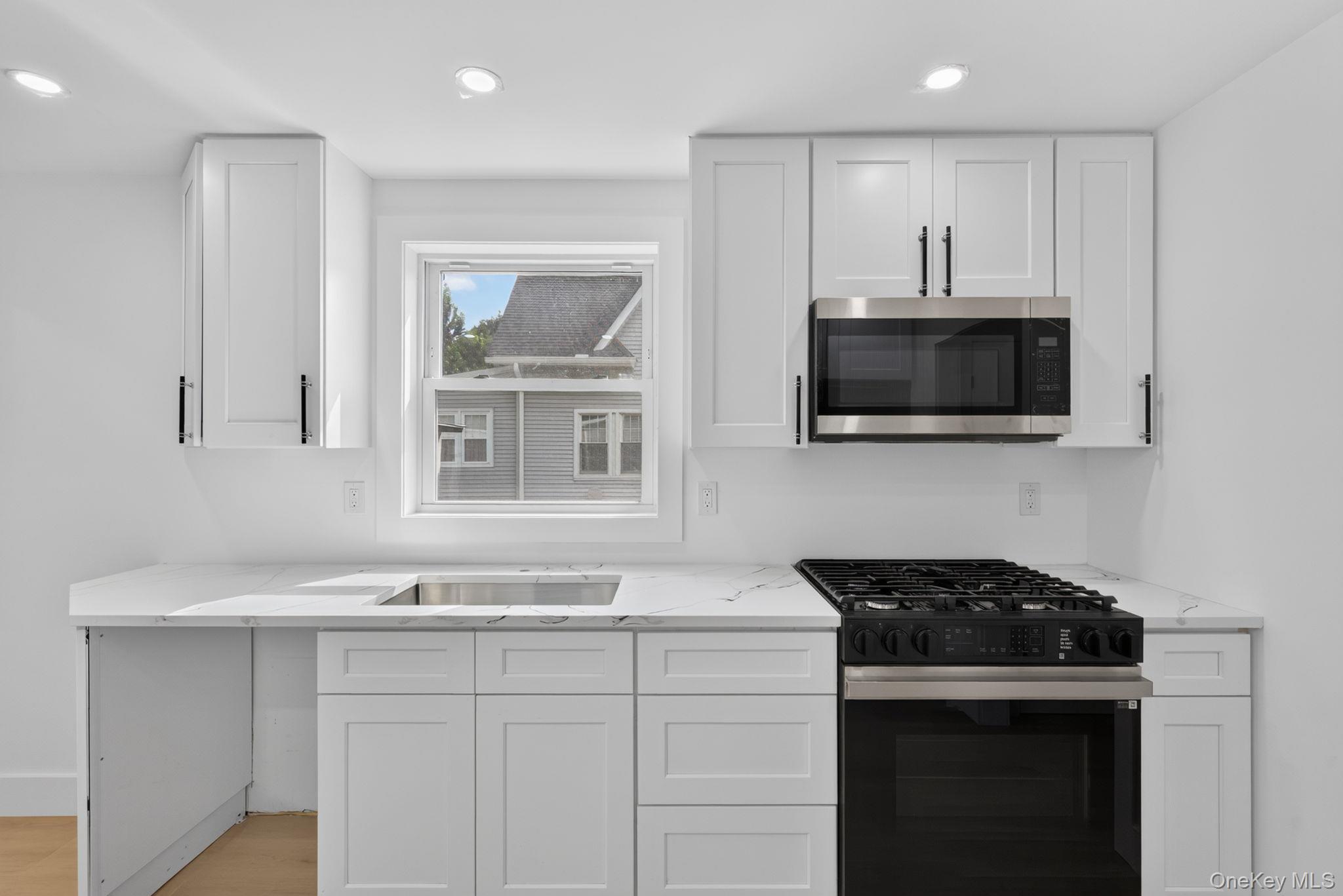 Single Family Poplar Street Orange County, NY 12550, MLS-1050393-18