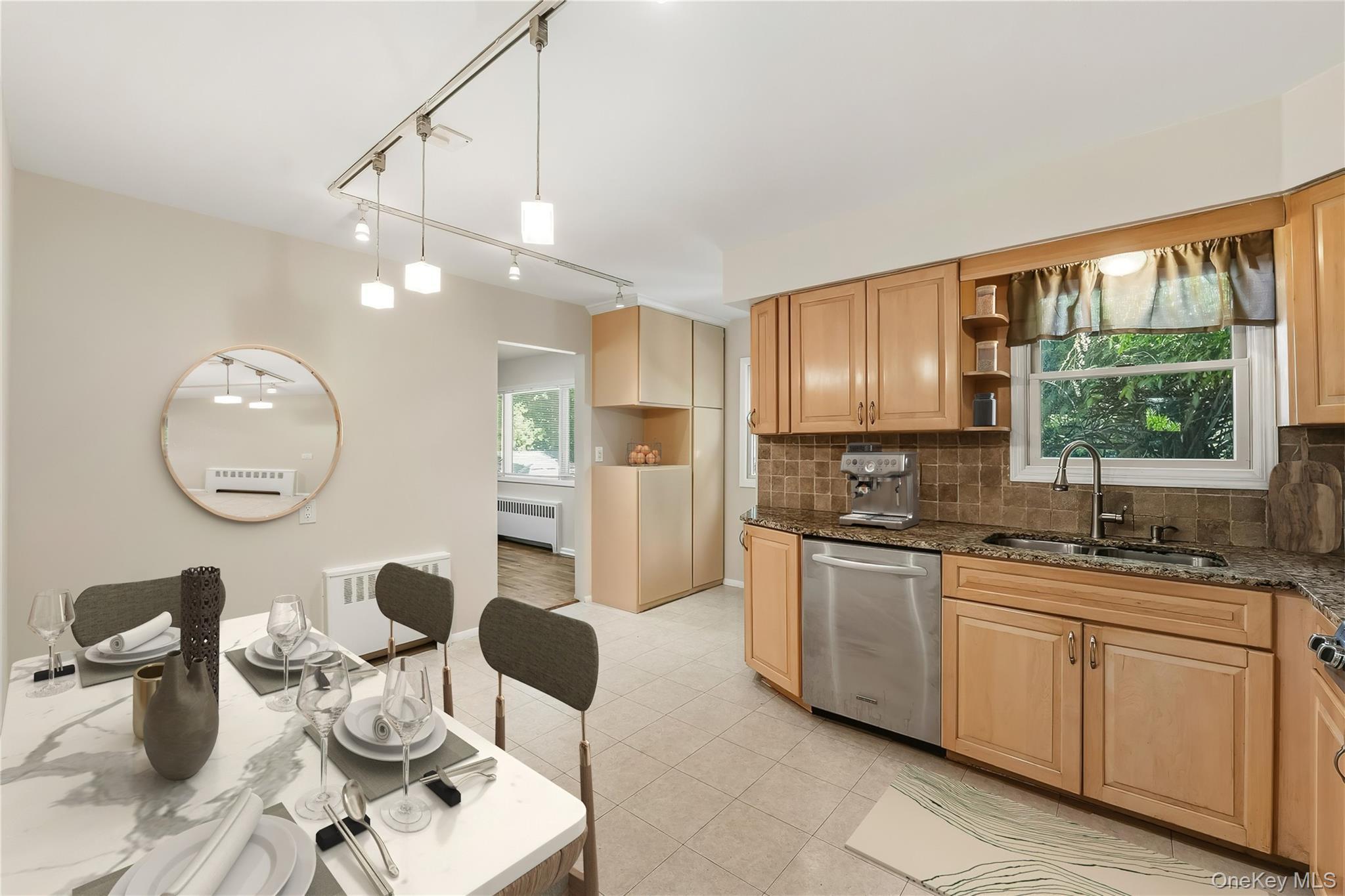 Single Family Tudor Place Westchester County, NY 10530, MLS-1050397-11