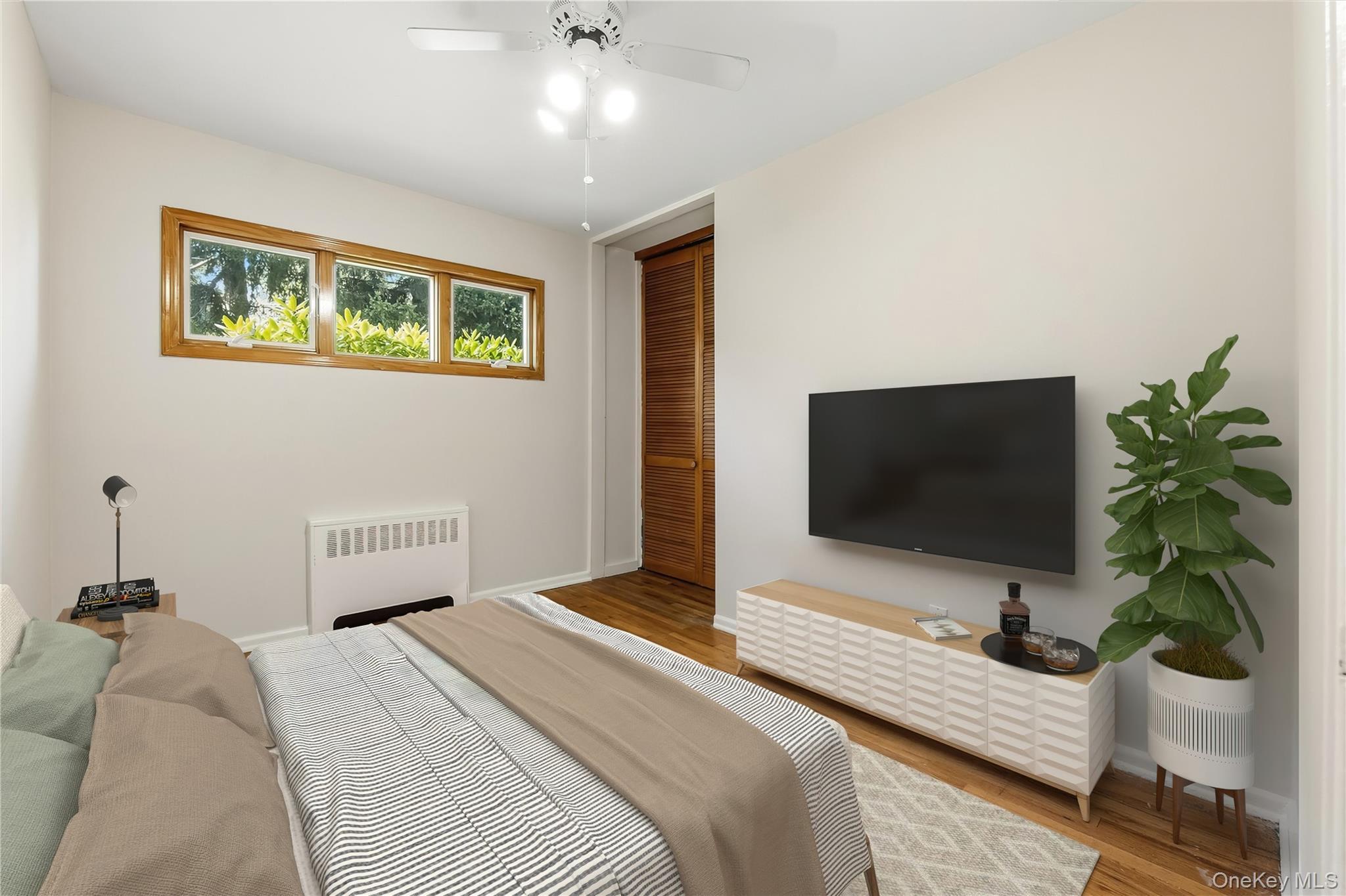 Single Family Tudor Place Westchester County, NY 10530, MLS-1050397-15