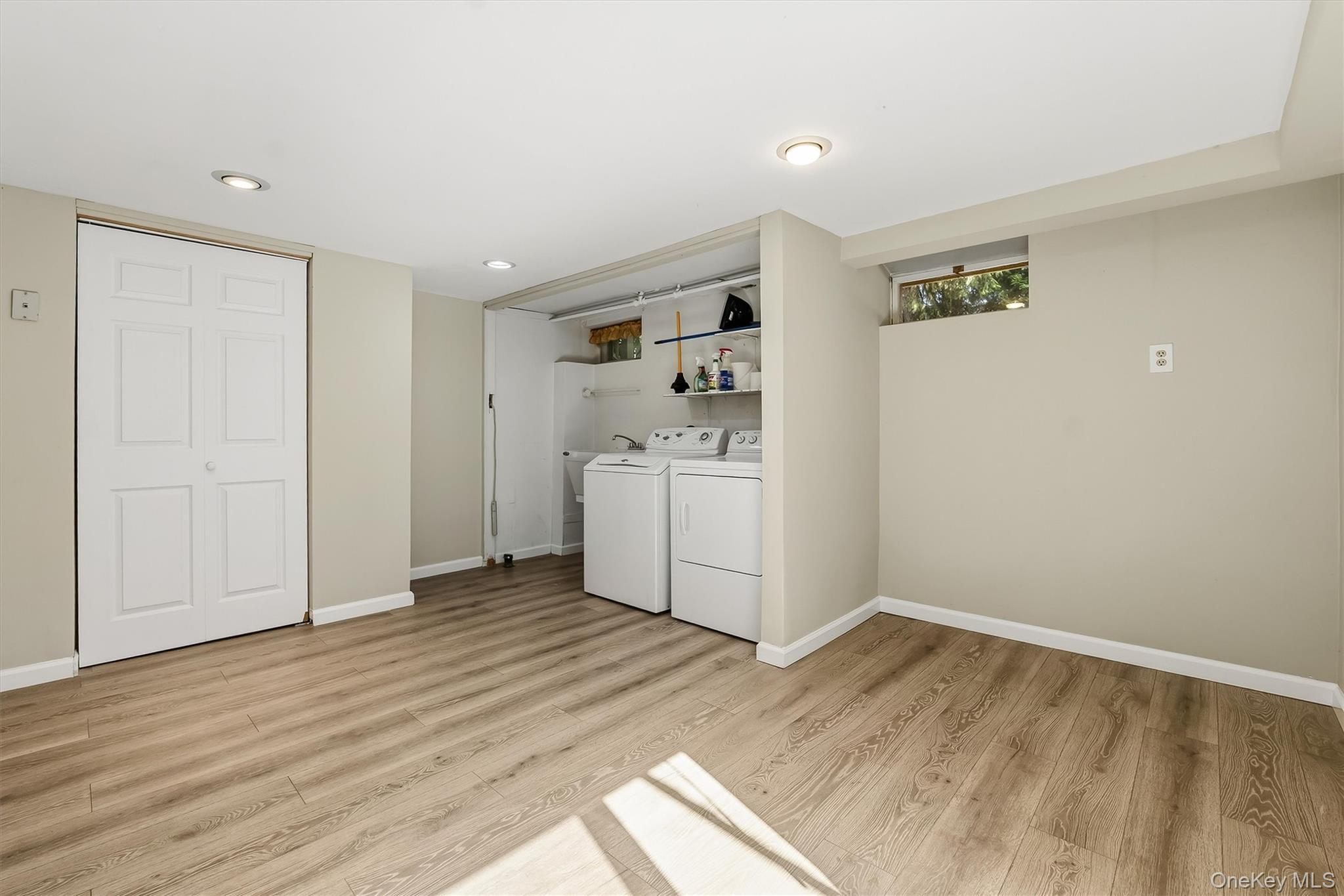 Single Family Tudor Place Westchester County, NY 10530, MLS-1050397-22