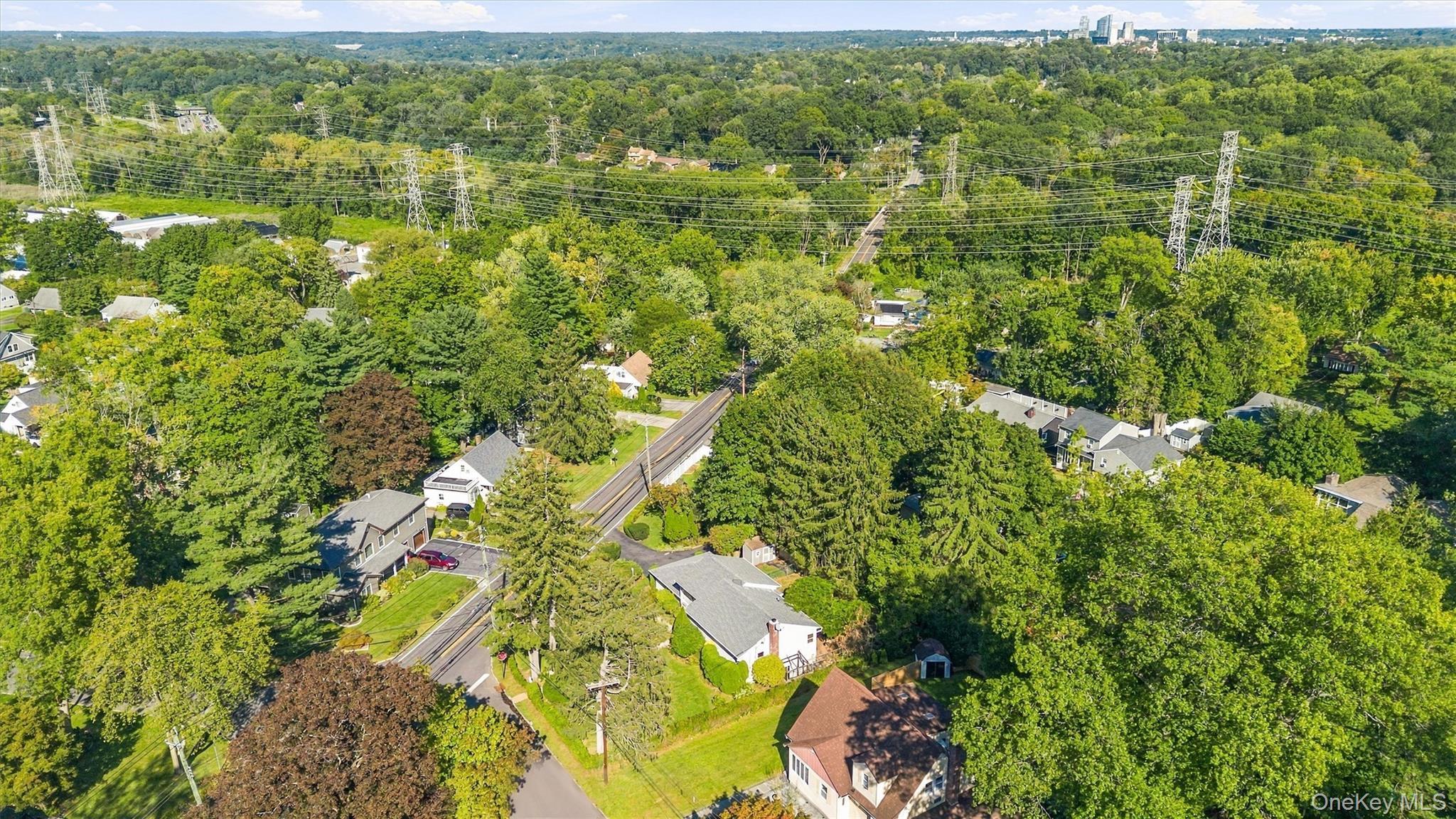 Single Family Tudor Place Westchester County, NY 10530, MLS-1050397-37