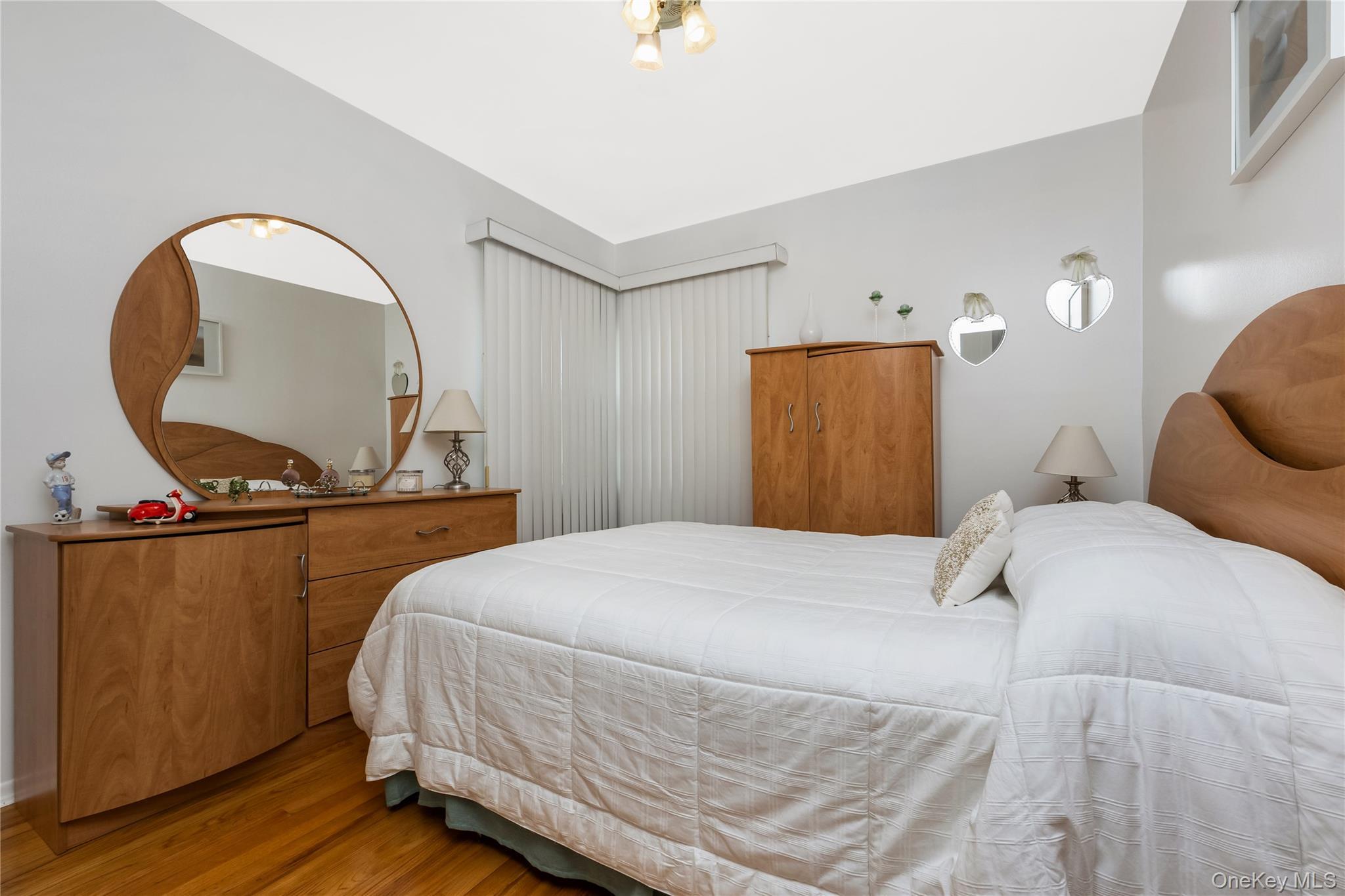 Single Family Lafayette Street  Queens, NY 11417, MLS-1050403-13