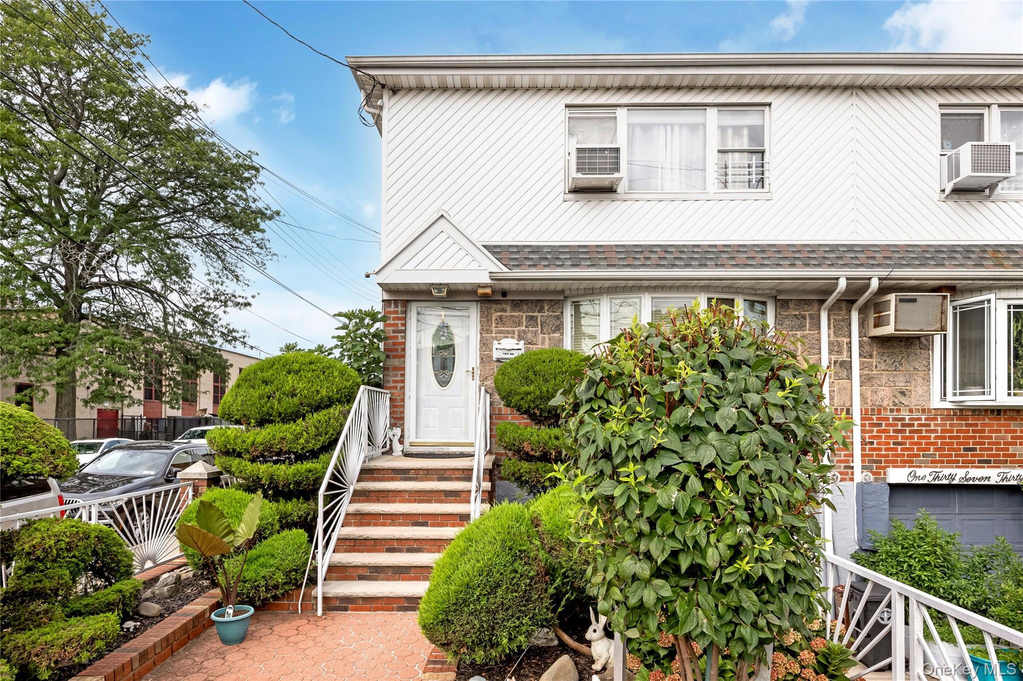 Single Family Lafayette Street  Queens, NY 11417, MLS-1050403-2