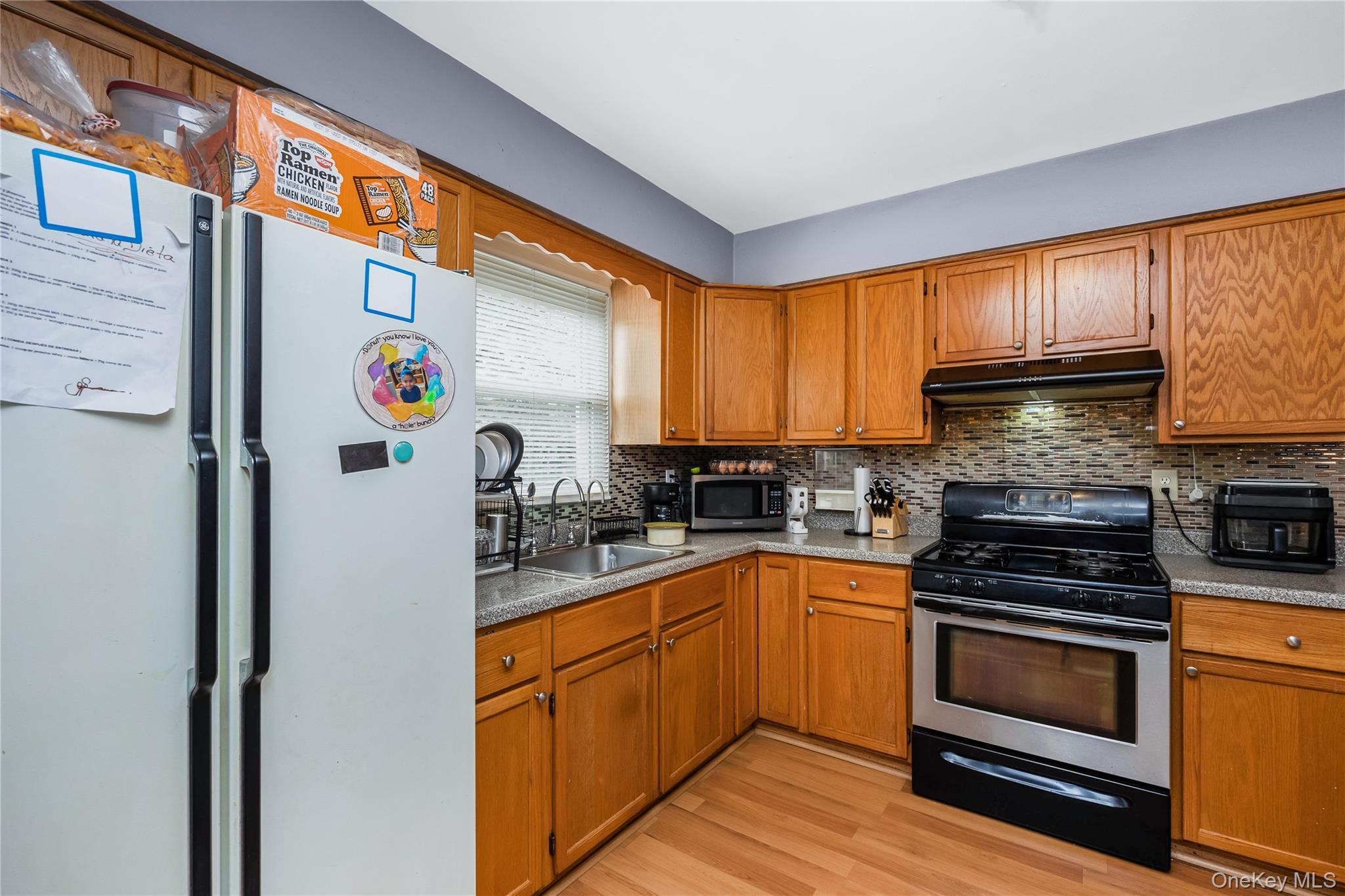 Single Family Lafayette Street  Queens, NY 11417, MLS-1050403-23