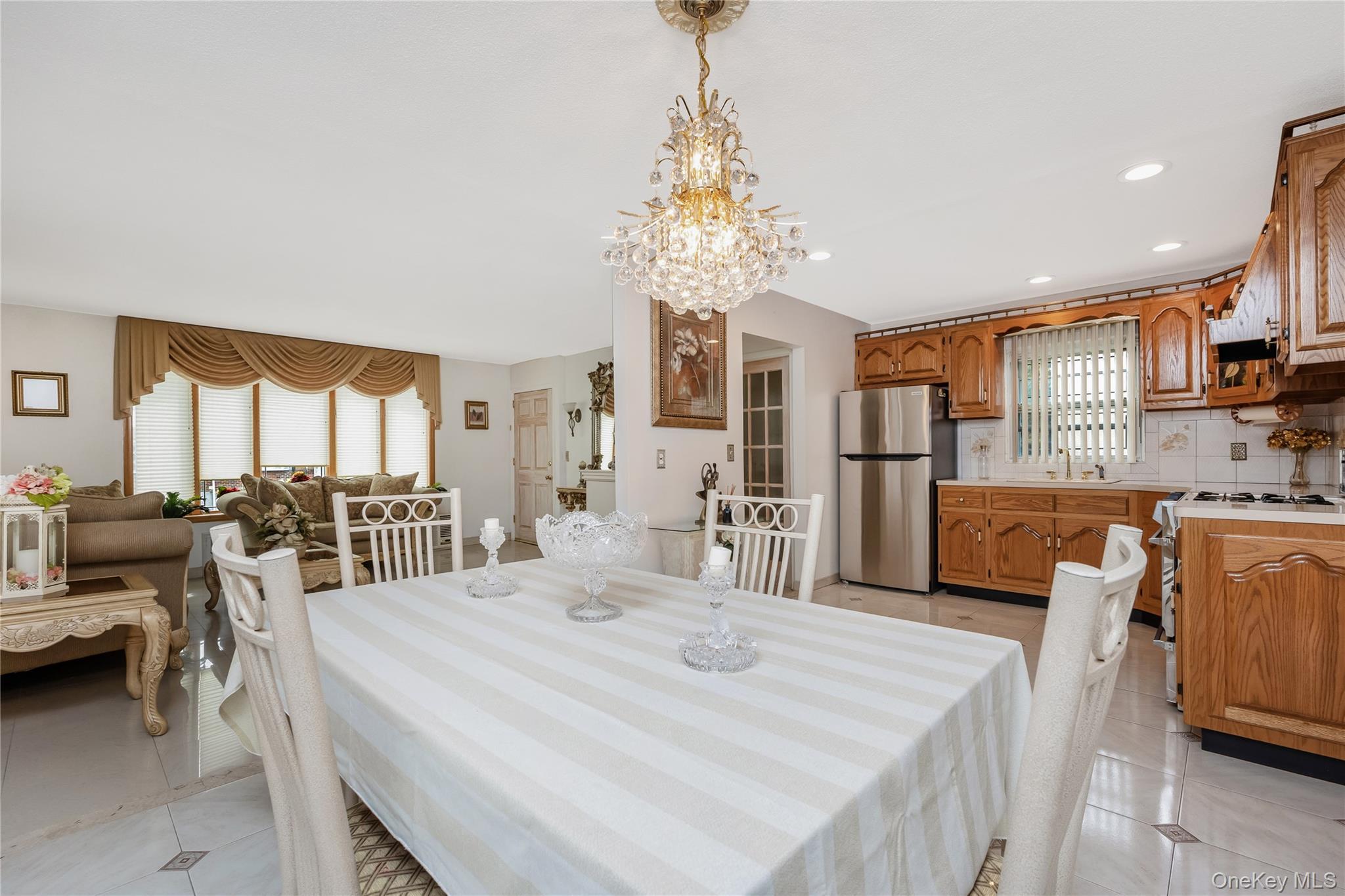 Single Family Lafayette Street  Queens, NY 11417, MLS-1050403-7
