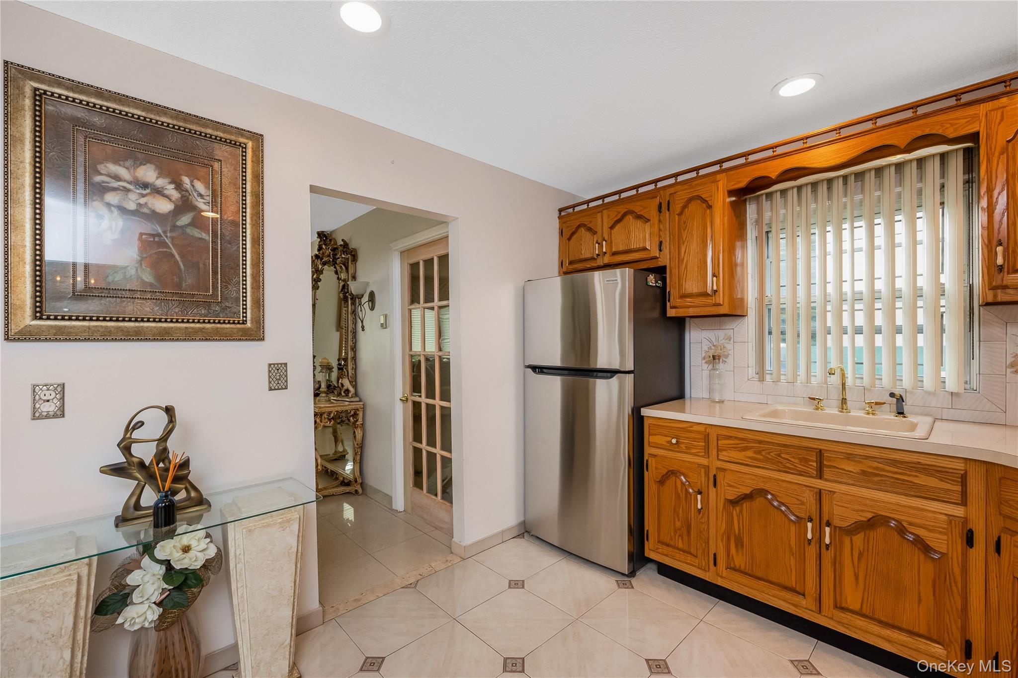 Single Family Lafayette Street  Queens, NY 11417, MLS-1050403-9