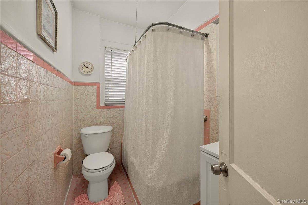 Single Family 107th Avenue Queens, NY 11419, MLS-1050425-14