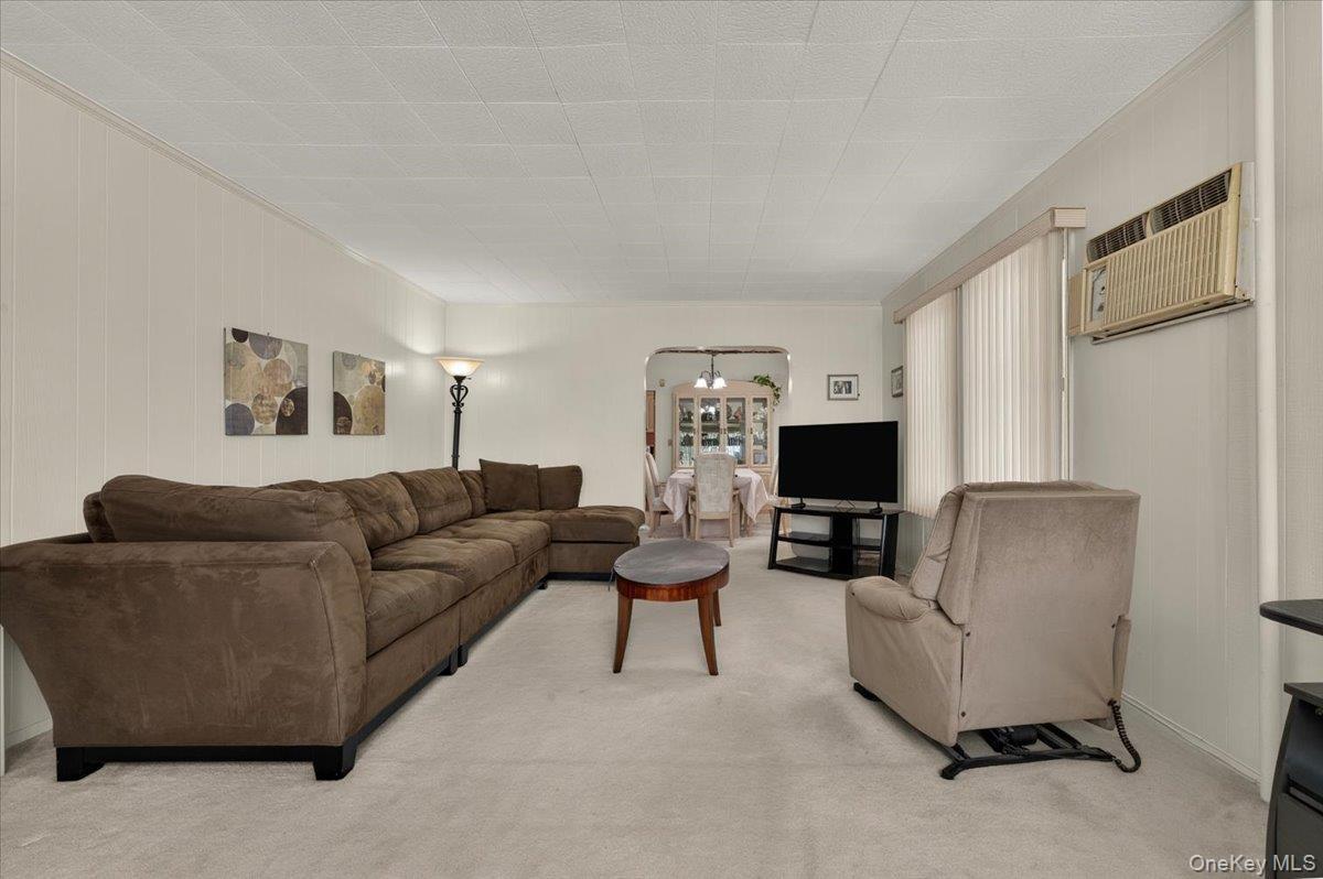 Single Family 107th Avenue Queens, NY 11419, MLS-1050425-4