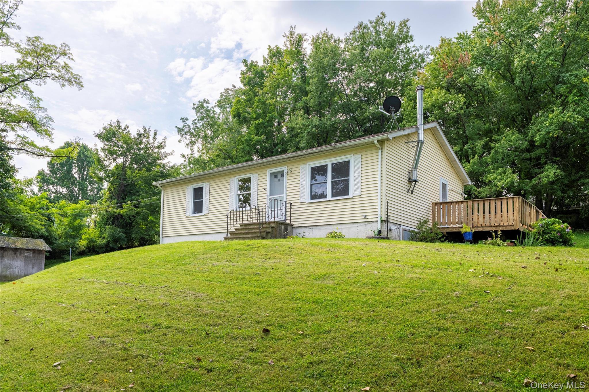 Single Family Stagecoach Pass  Dutchess County, NY 12582, MLS-1050437-20