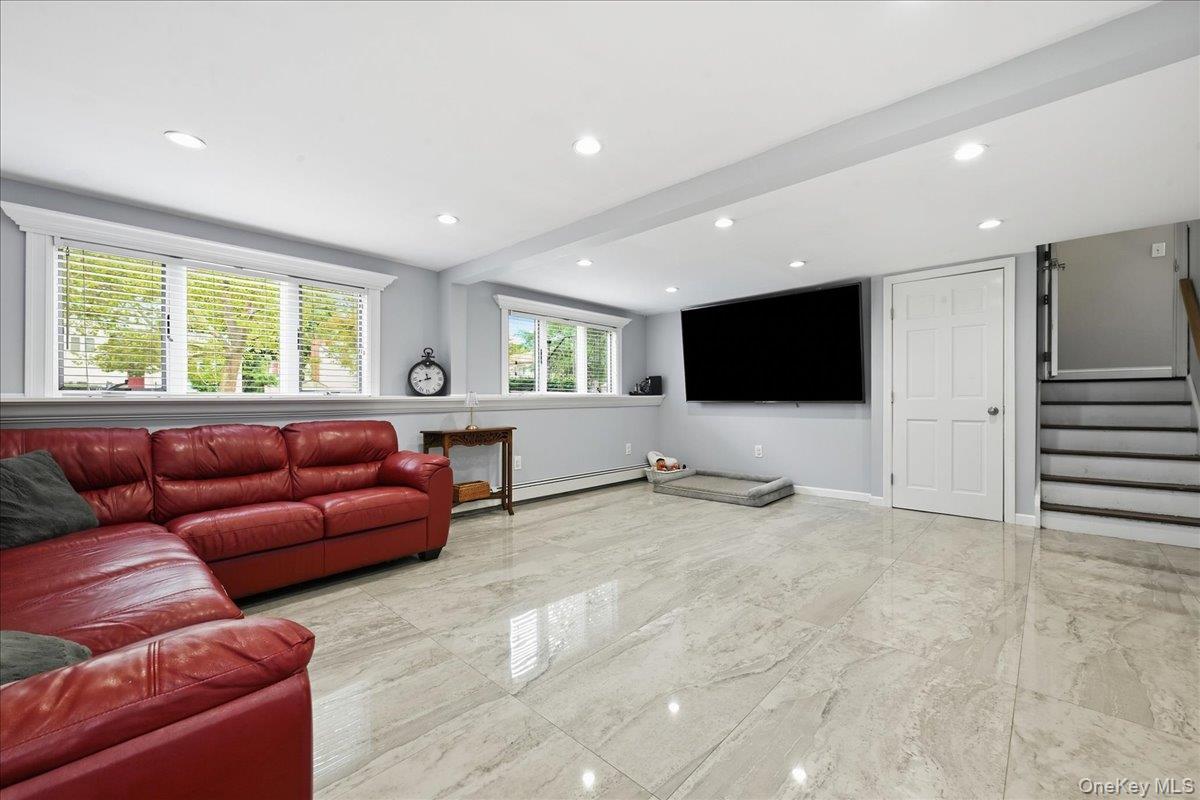 Single Family Demont Road Nassau County, NY 11783, MLS-1050447-17
