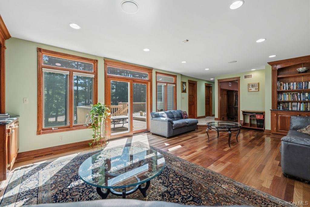 Single Family Rockingham Road Rockland County, NY 10977, MLS-1050462-23