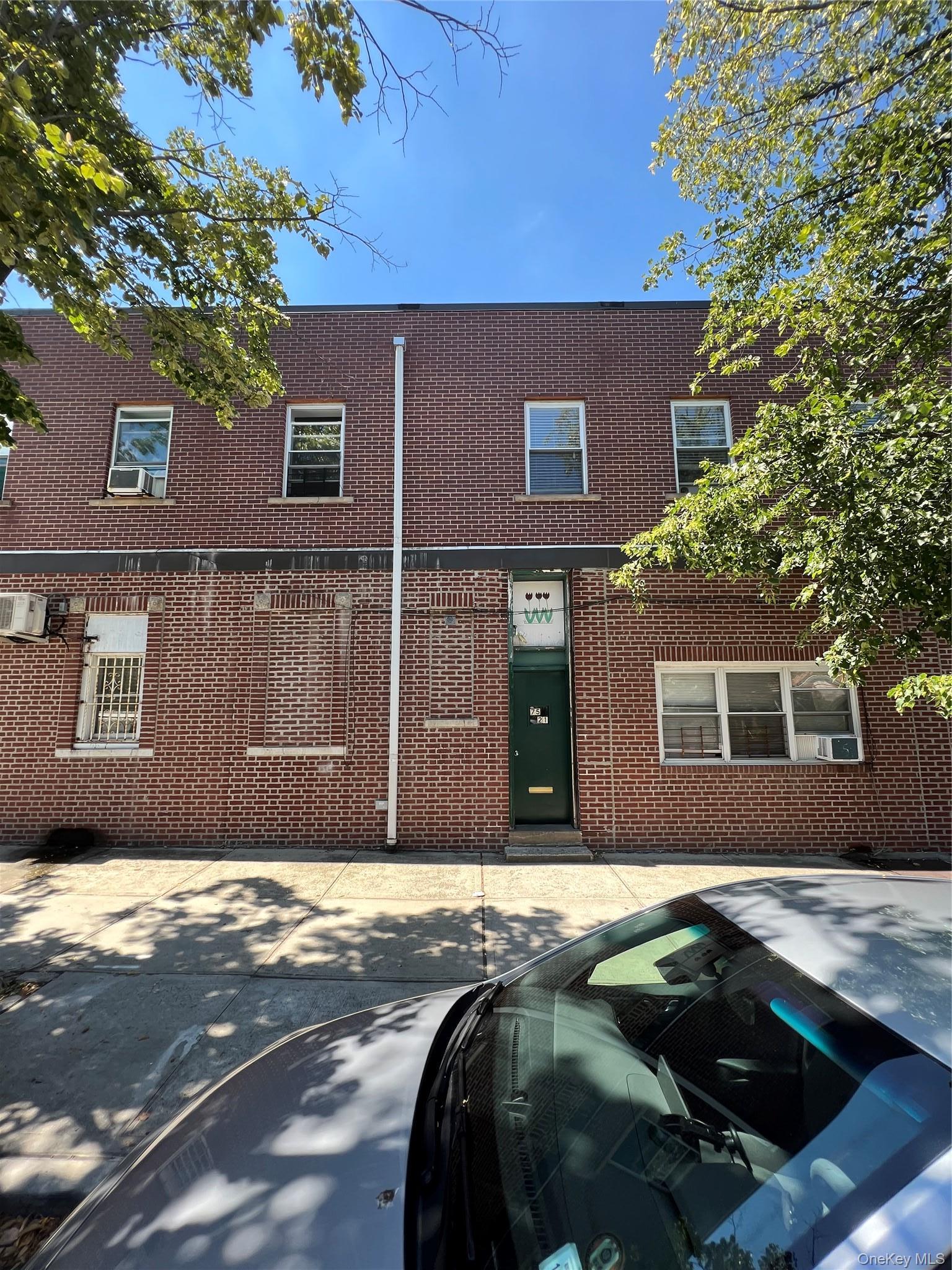 Single Family Myrtle Avenue  Queens, NY 11385, MLS-1050468-3