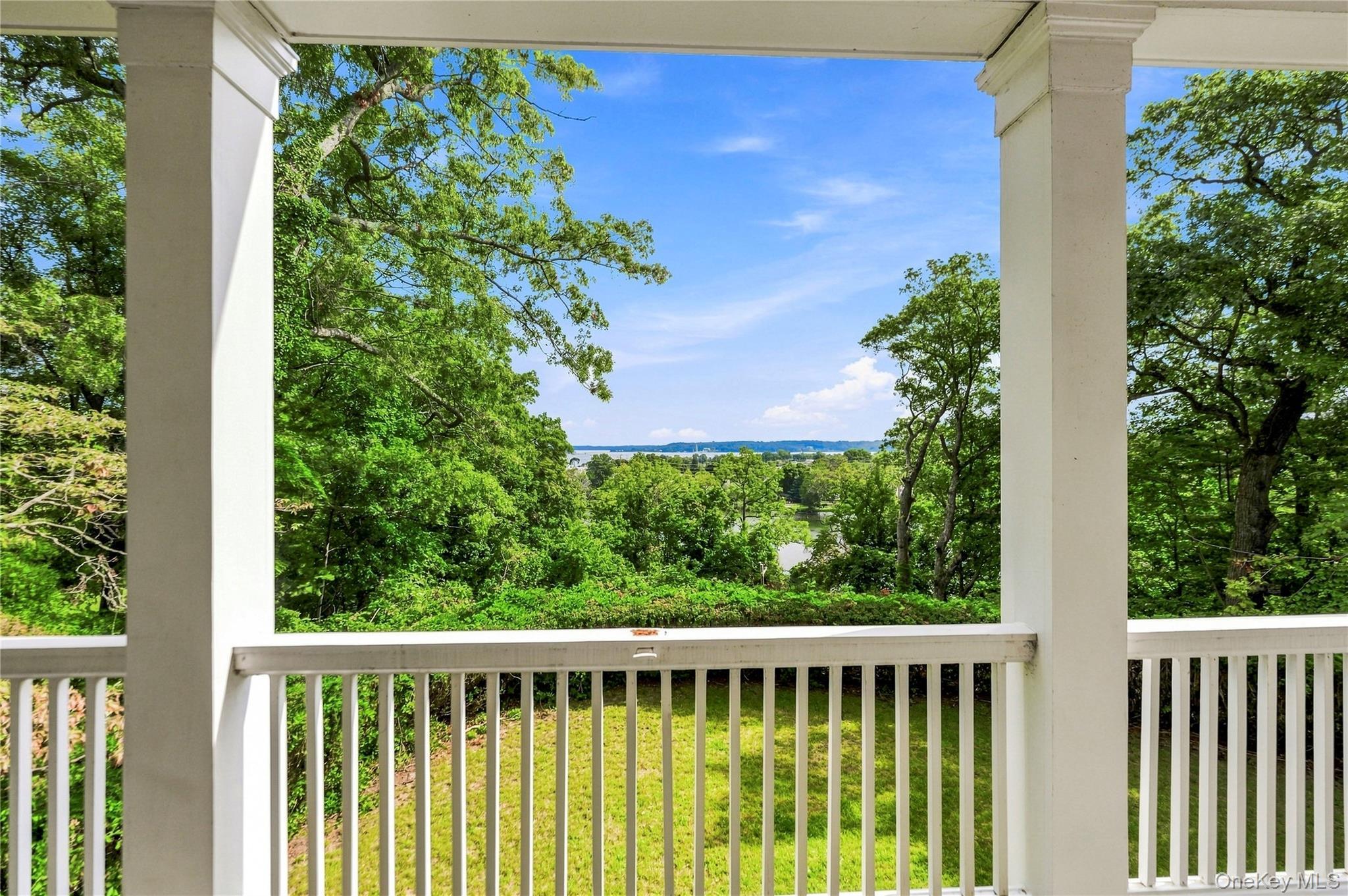 Single Family Lake Avenue Nassau County, NY 11765, MLS-1050480-26