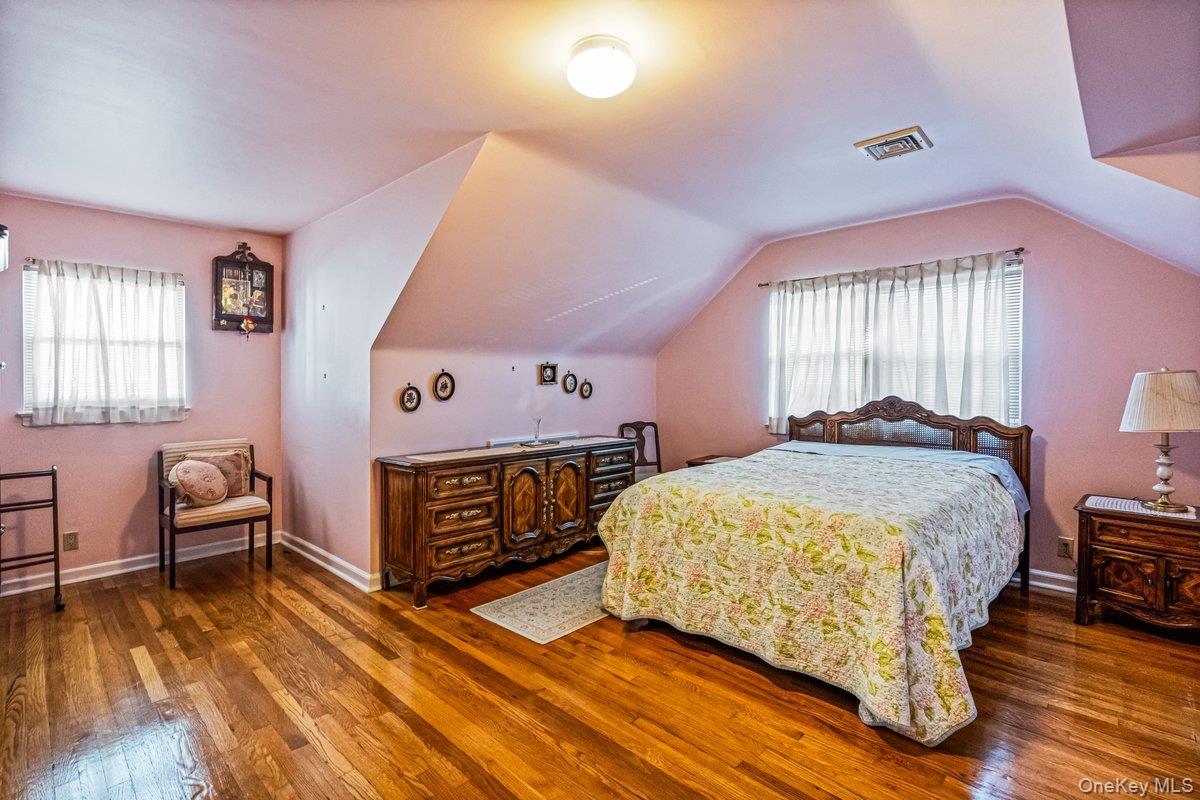 Single Family 156th Street Queens, NY 11357, MLS-1050486-12
