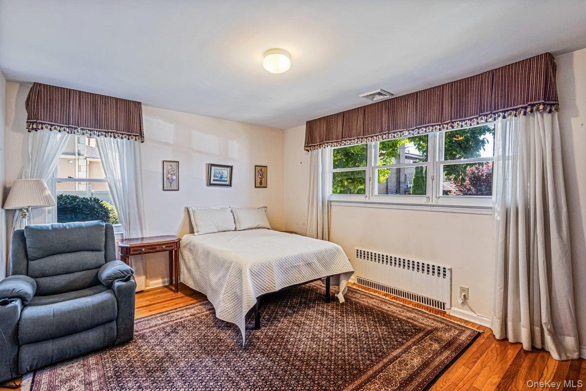Single Family 156th Street Queens, NY 11357, MLS-1050486-17