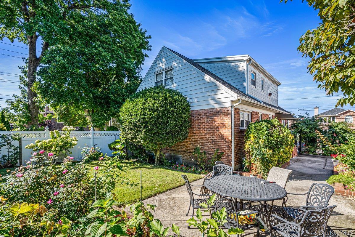 Single Family 156th Street Queens, NY 11357, MLS-1050486-26