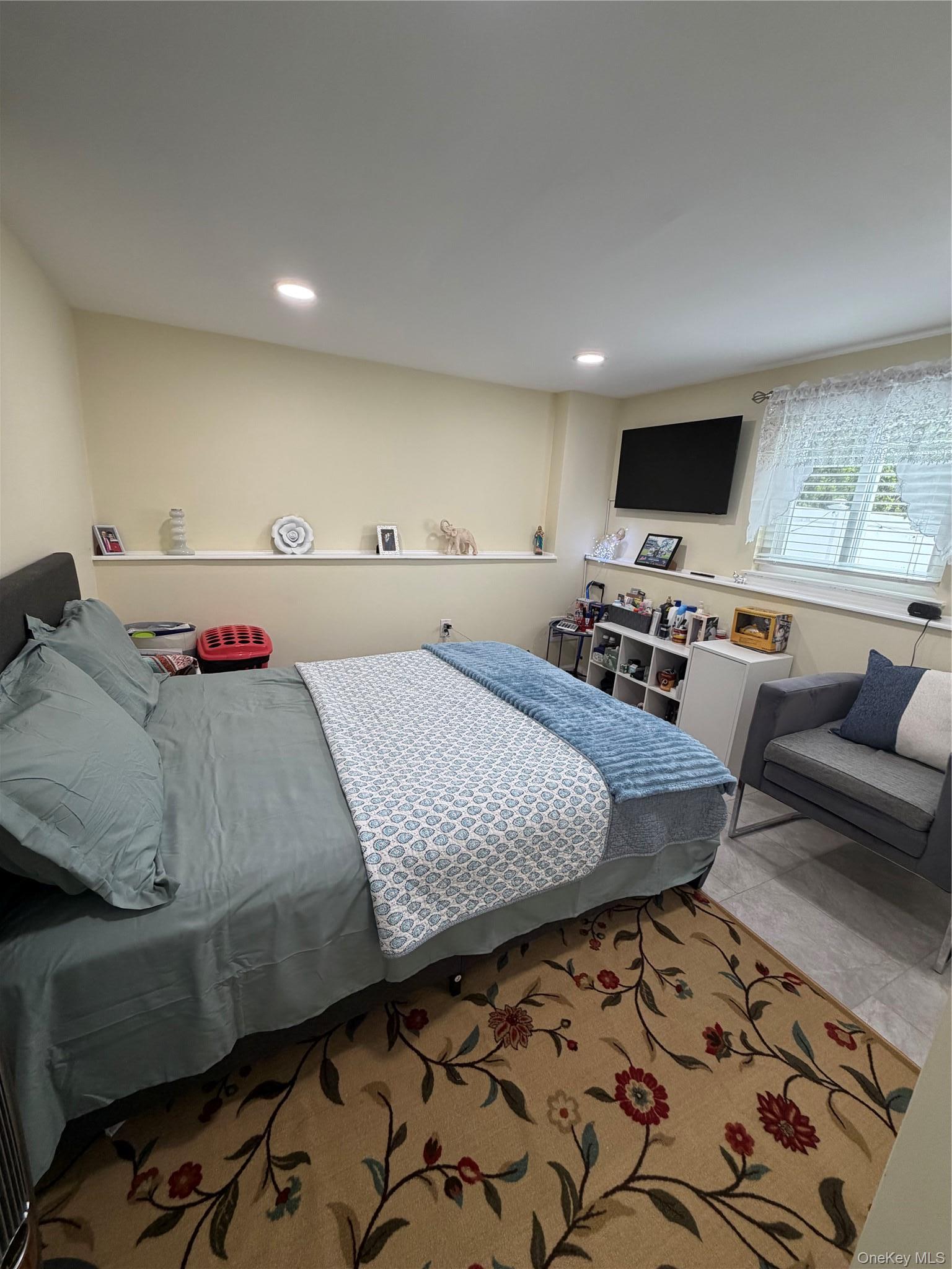 Single Family 87th Street  Queens, NY 11414, MLS-1050493-17