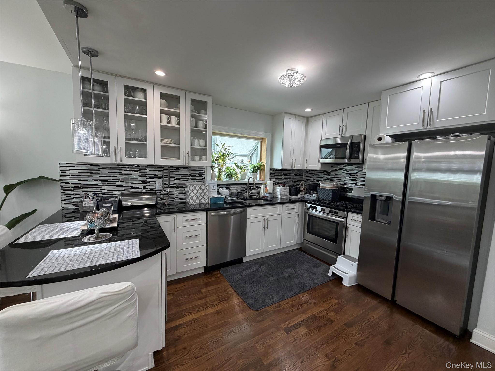 Single Family 87th Street  Queens, NY 11414, MLS-1050493-8