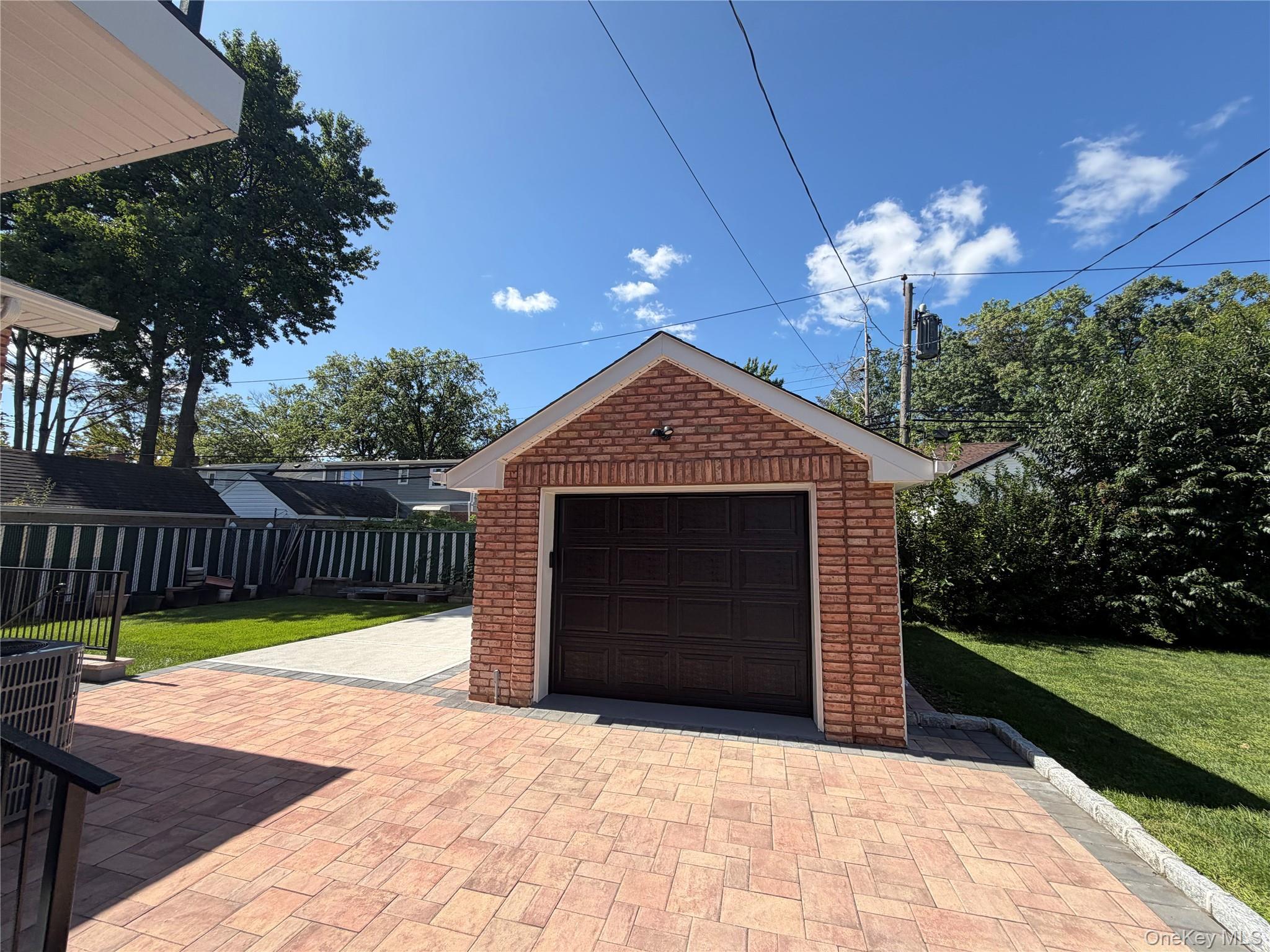 Single Family New Hyde Park Drive Nassau County, NY 11040, MLS-1050517-3