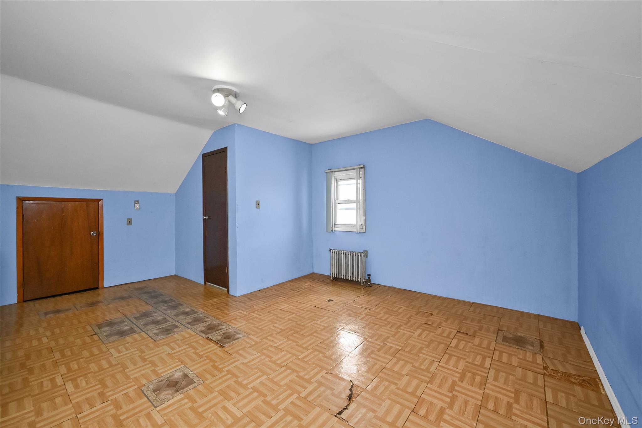 Single Family 220th Street Queens, NY 11427, MLS-1050519-13