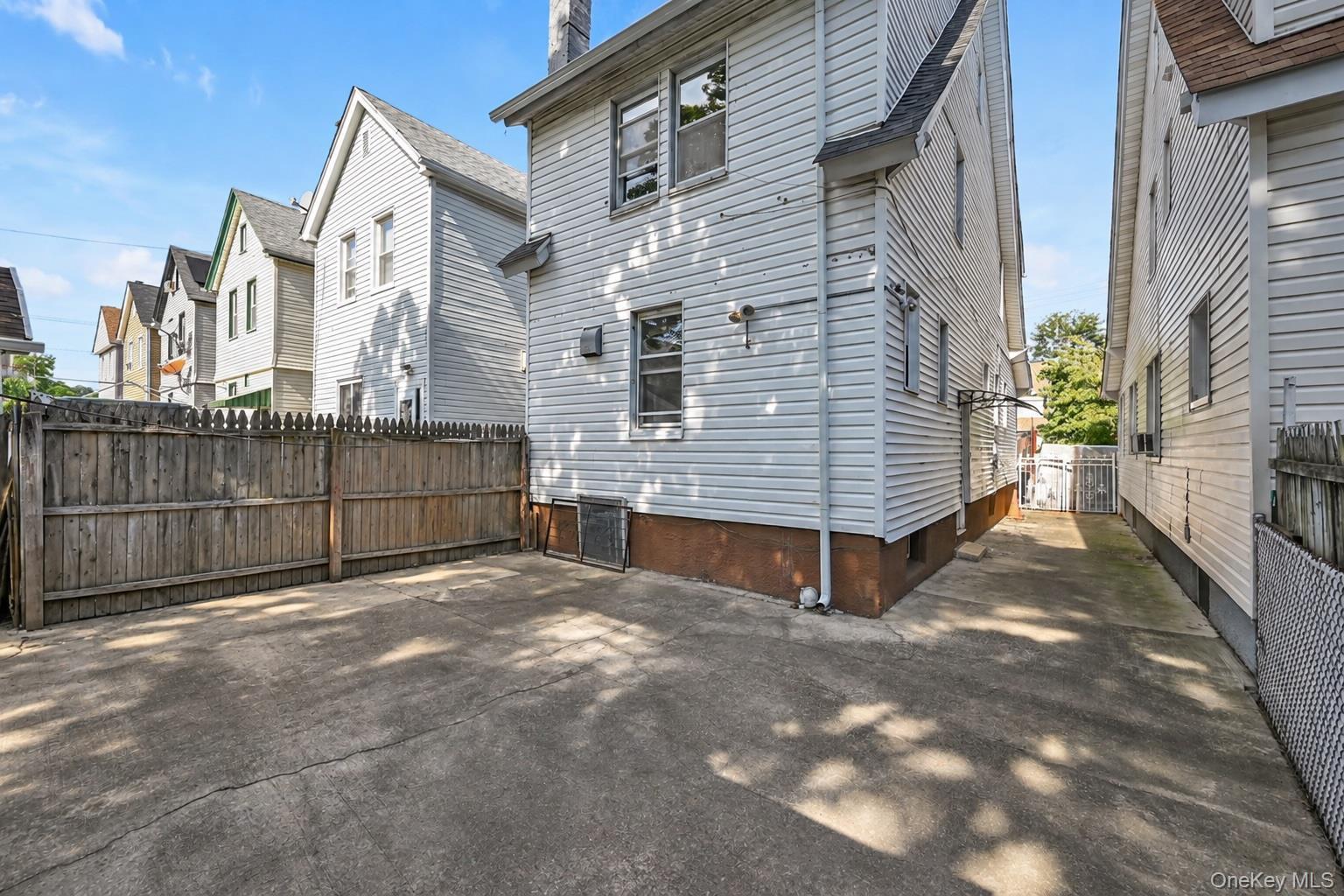 Single Family 220th Street Queens, NY 11427, MLS-1050519-14