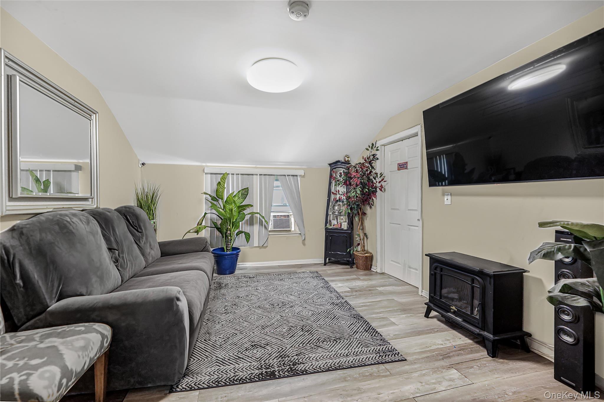 Single Family Locust Street Westchester County, NY 10552, MLS-1050524-10