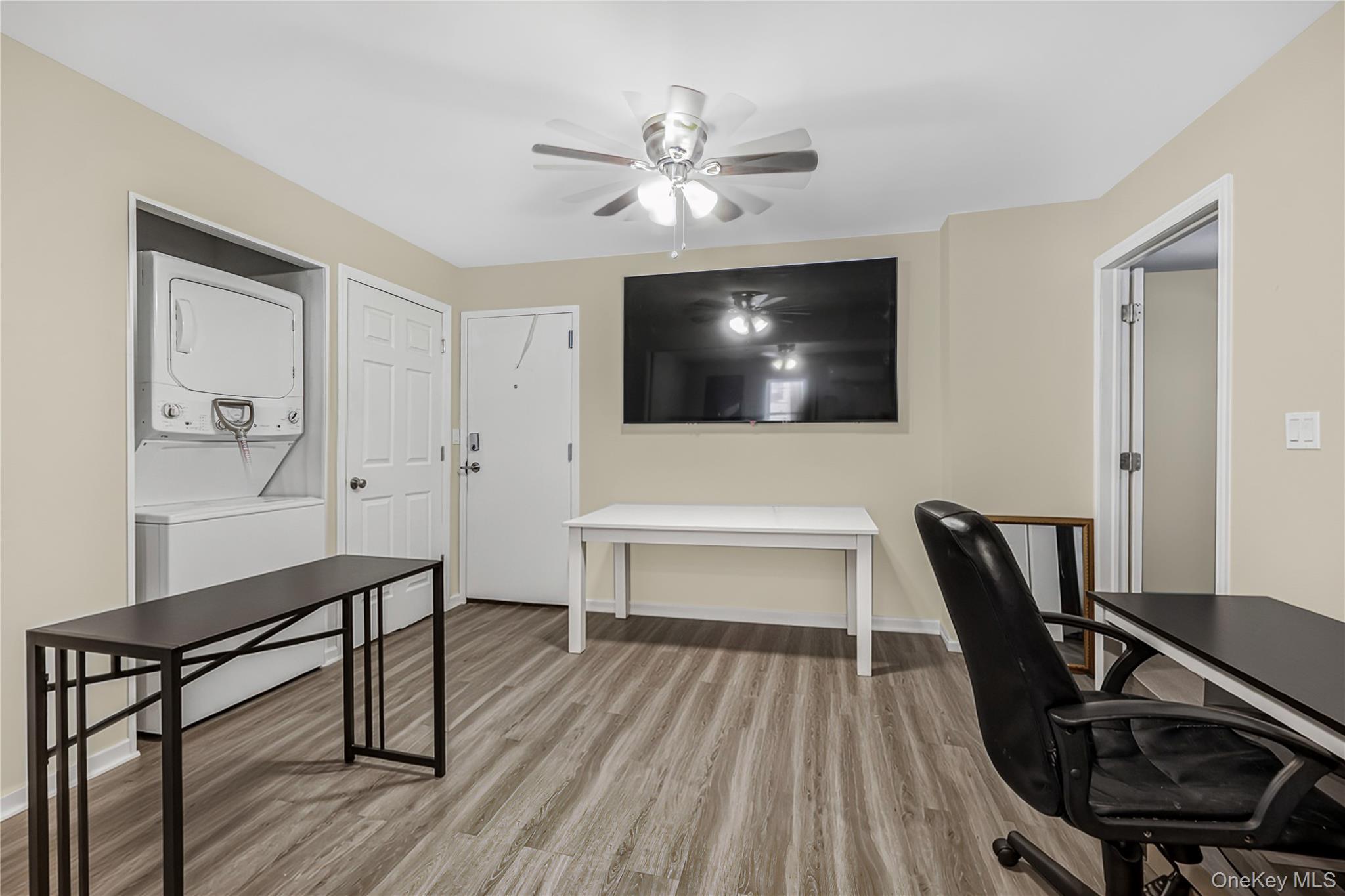 Single Family Locust Street Westchester County, NY 10552, MLS-1050524-12
