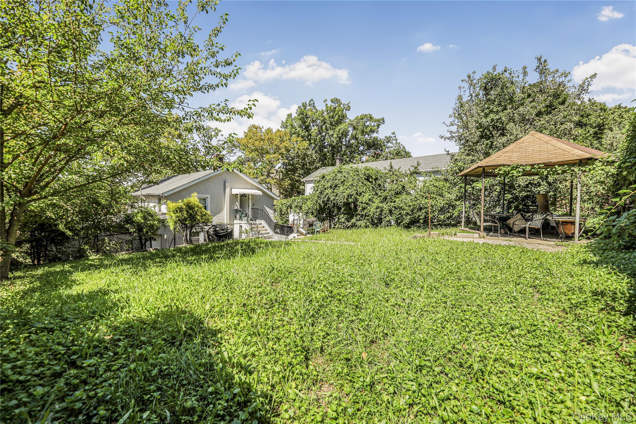 Single Family Locust Street Westchester County, NY 10552, MLS-1050524-29