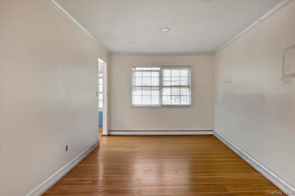 Single Family Central Avenue Suffolk County, NY 11701, MLS-1050526-12
