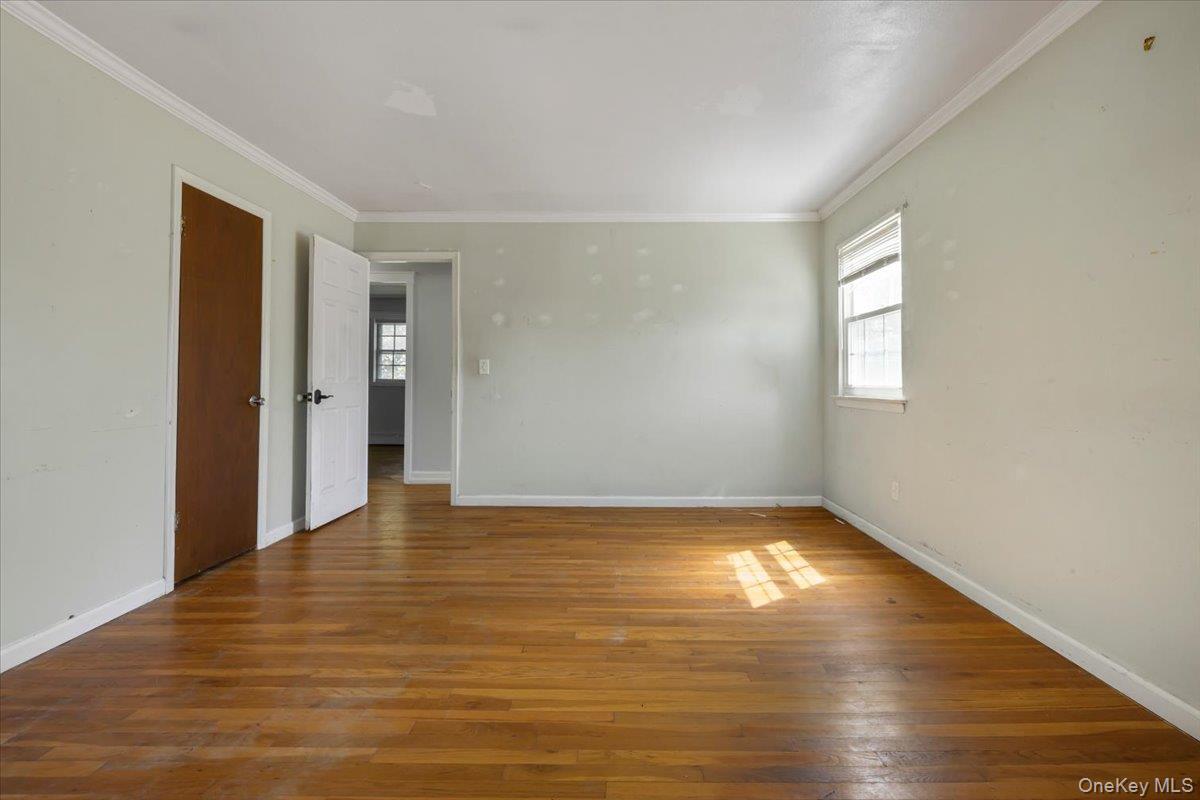 Single Family Central Avenue Suffolk County, NY 11701, MLS-1050526-22
