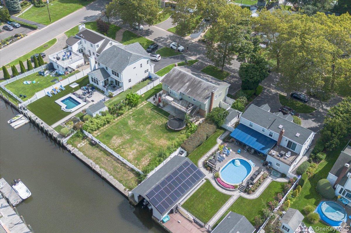 Single Family Central Avenue Suffolk County, NY 11701, MLS-1050526-28