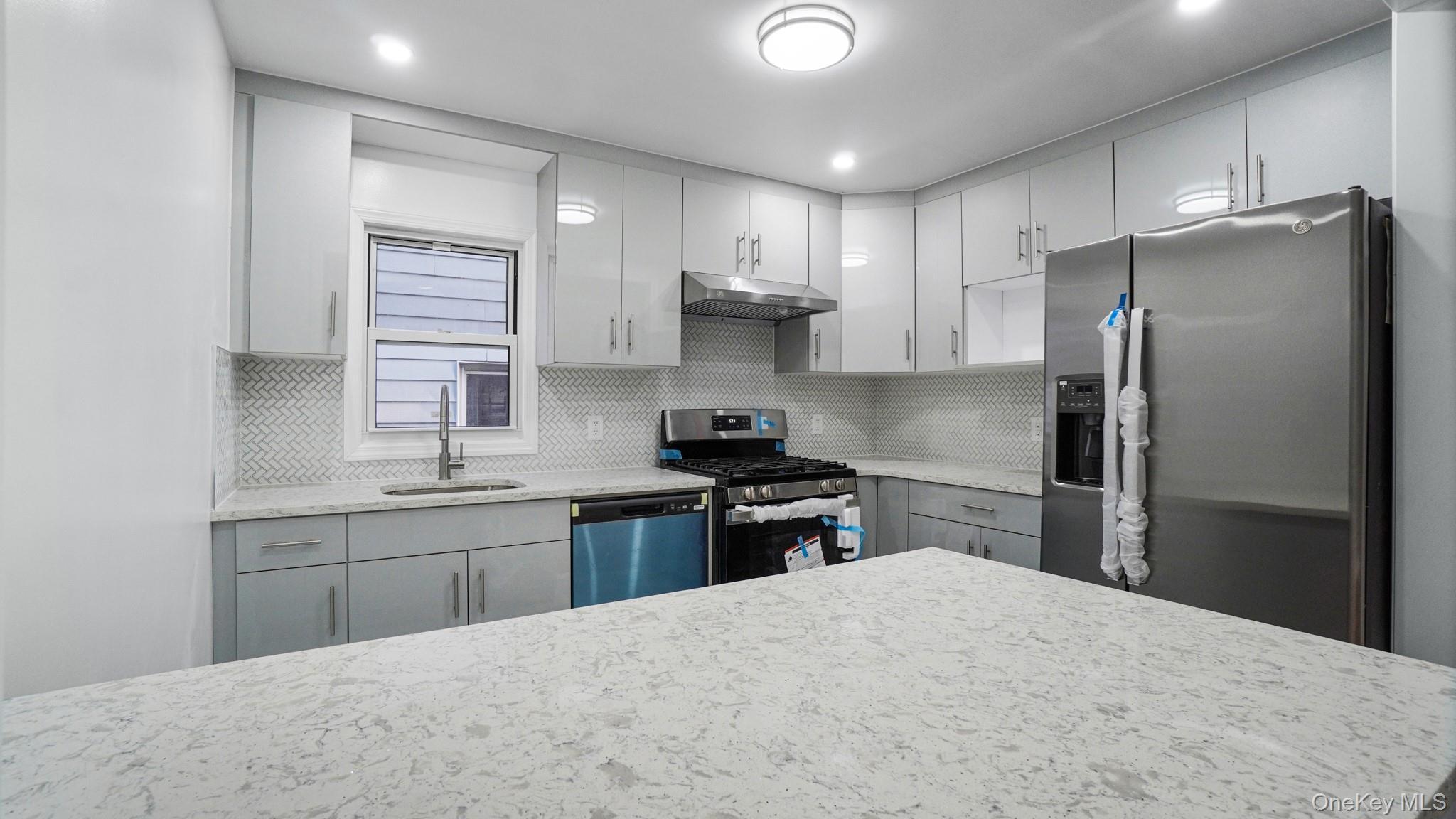 Single Family 135th Place  Queens, NY 11420, MLS-1050530-11