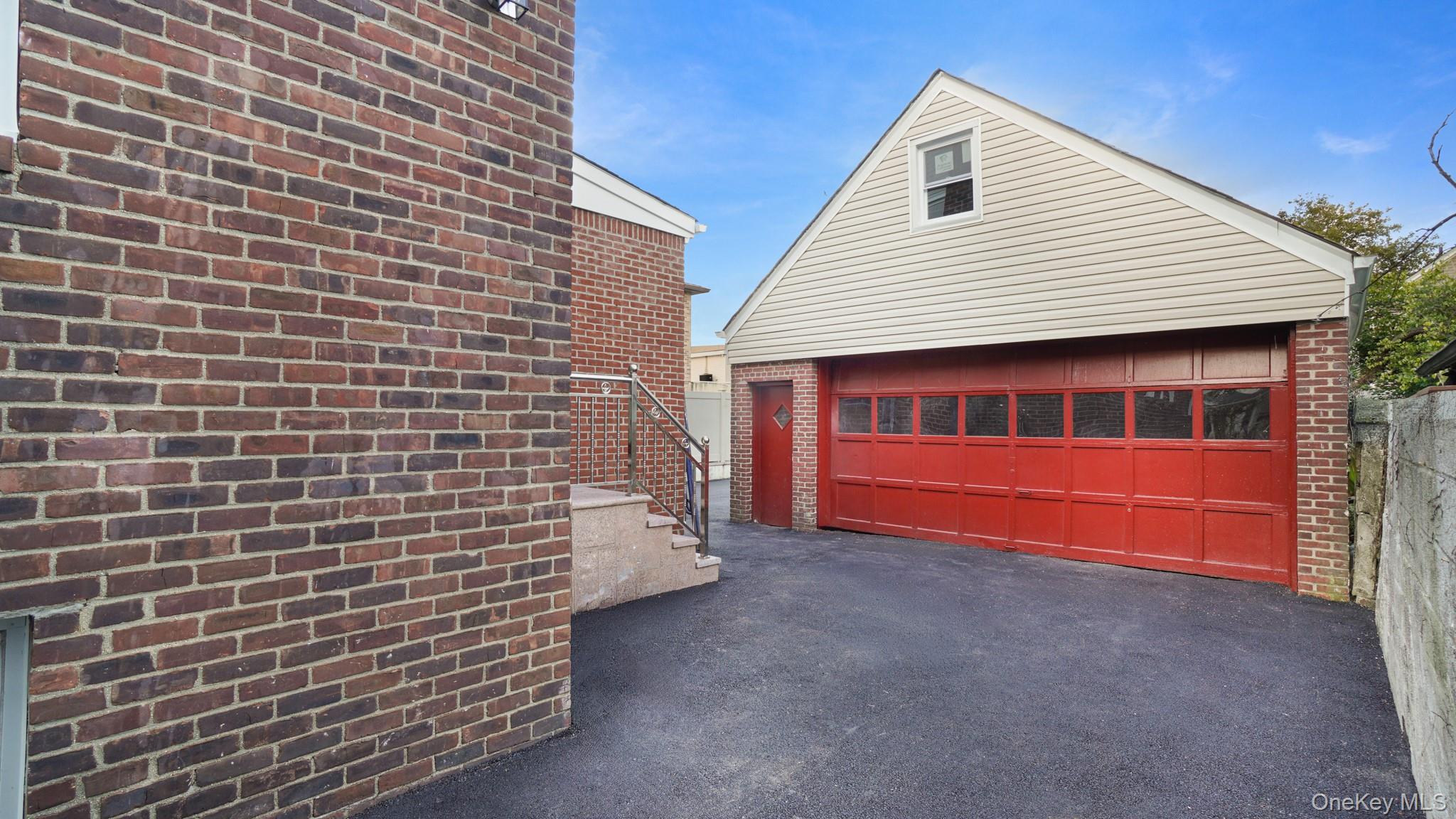 Single Family 135th Place  Queens, NY 11420, MLS-1050530-3