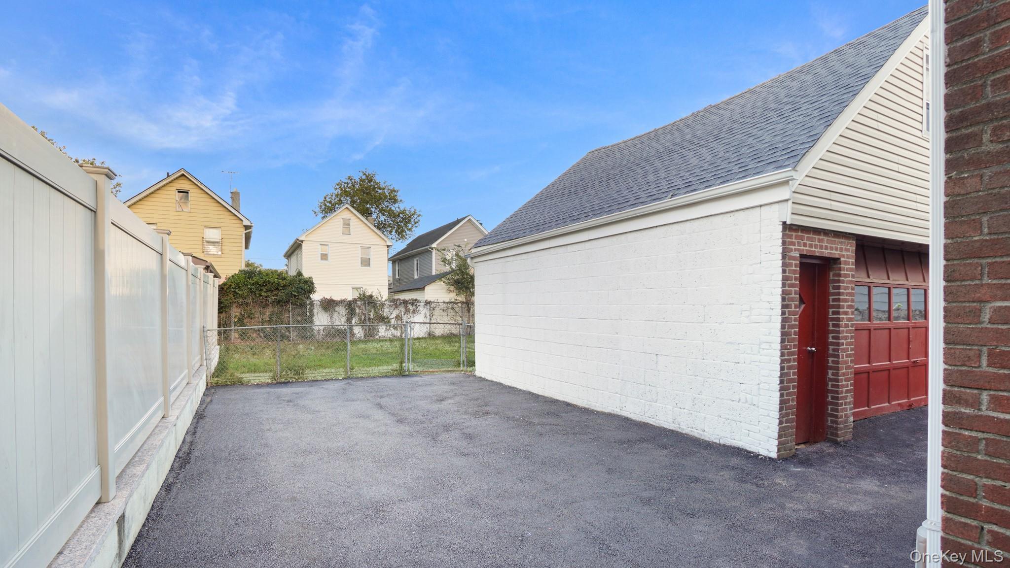 Single Family 135th Place  Queens, NY 11420, MLS-1050530-4