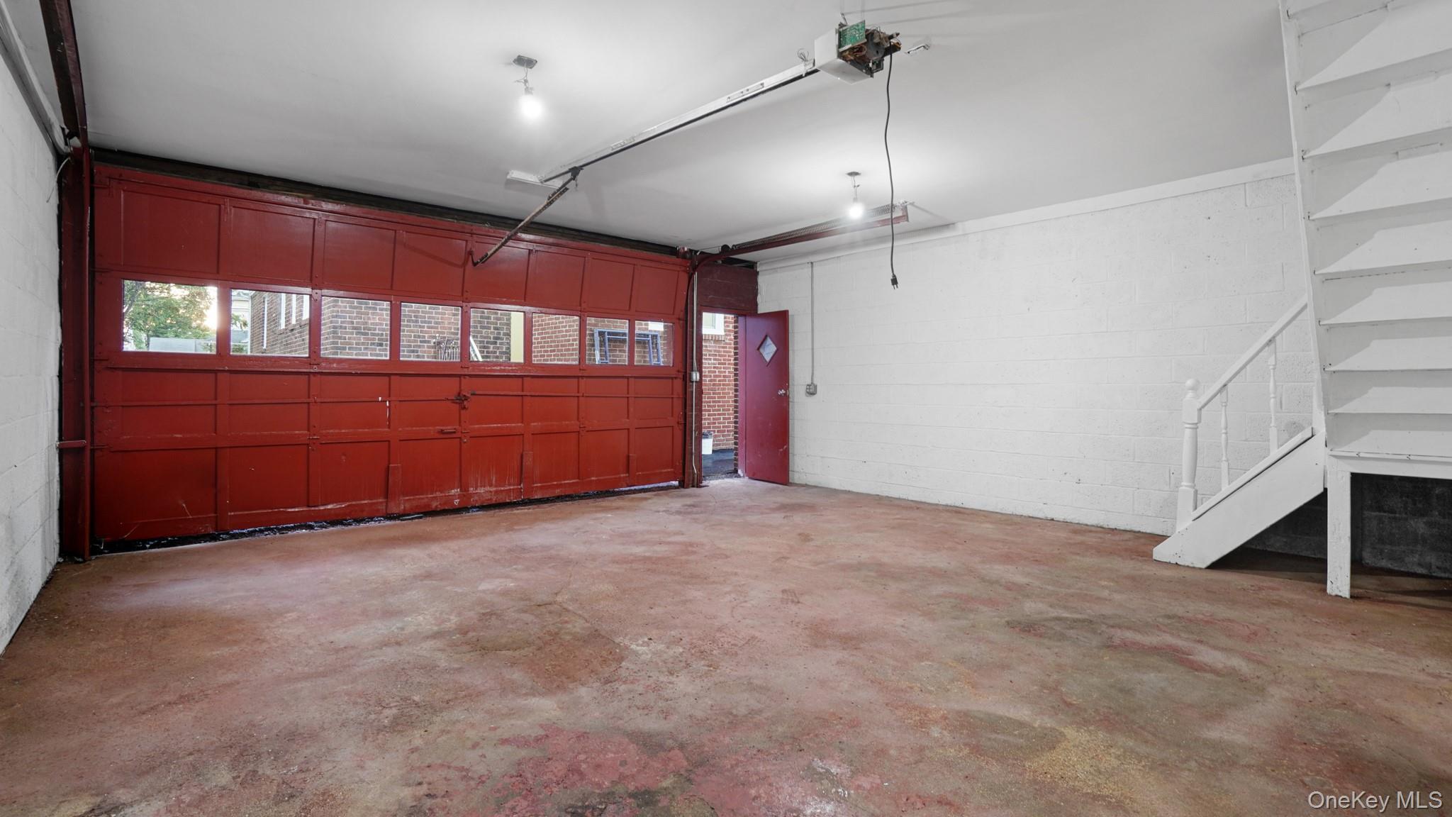 Single Family 135th Place  Queens, NY 11420, MLS-1050530-41