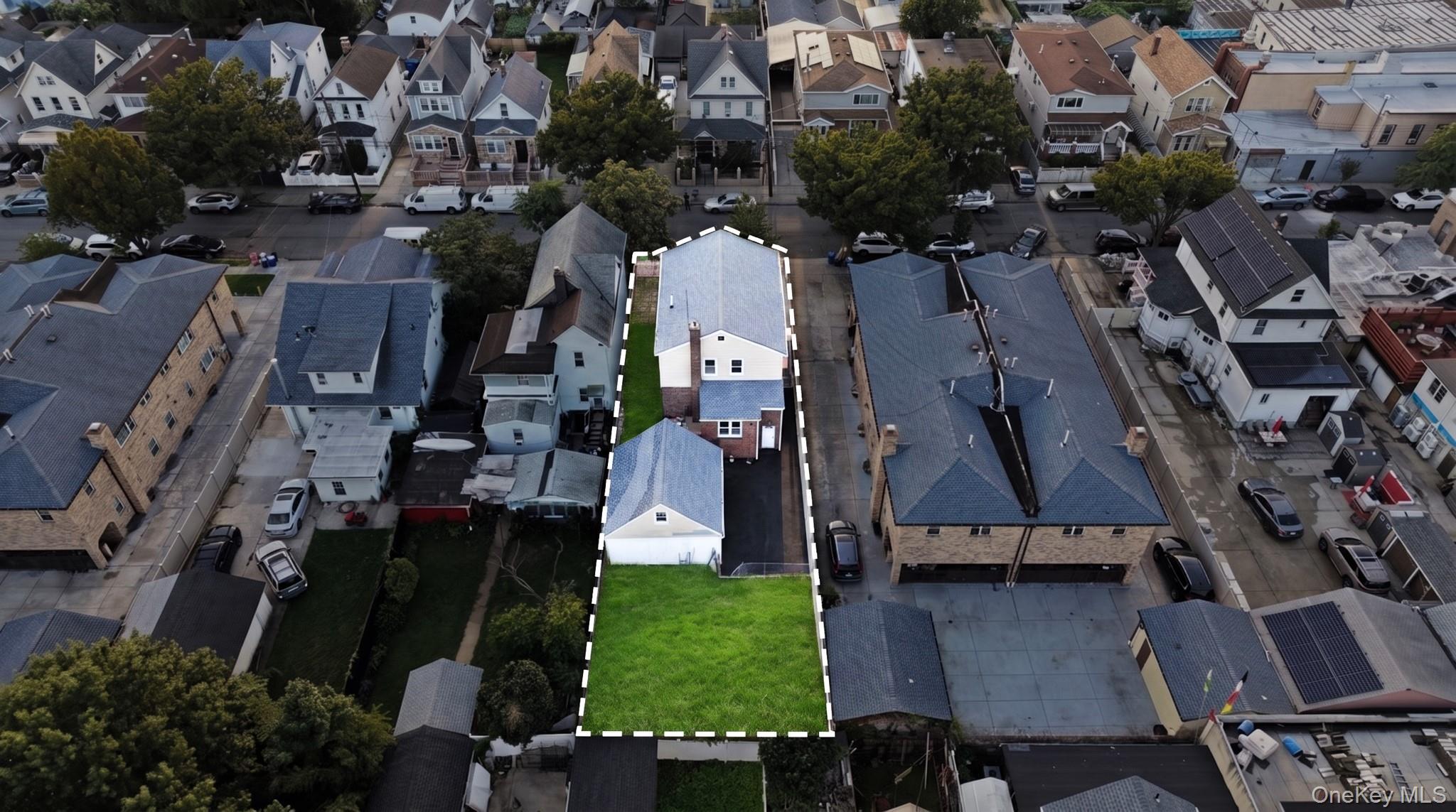 Single Family 135th Place  Queens, NY 11420, MLS-1050530-44