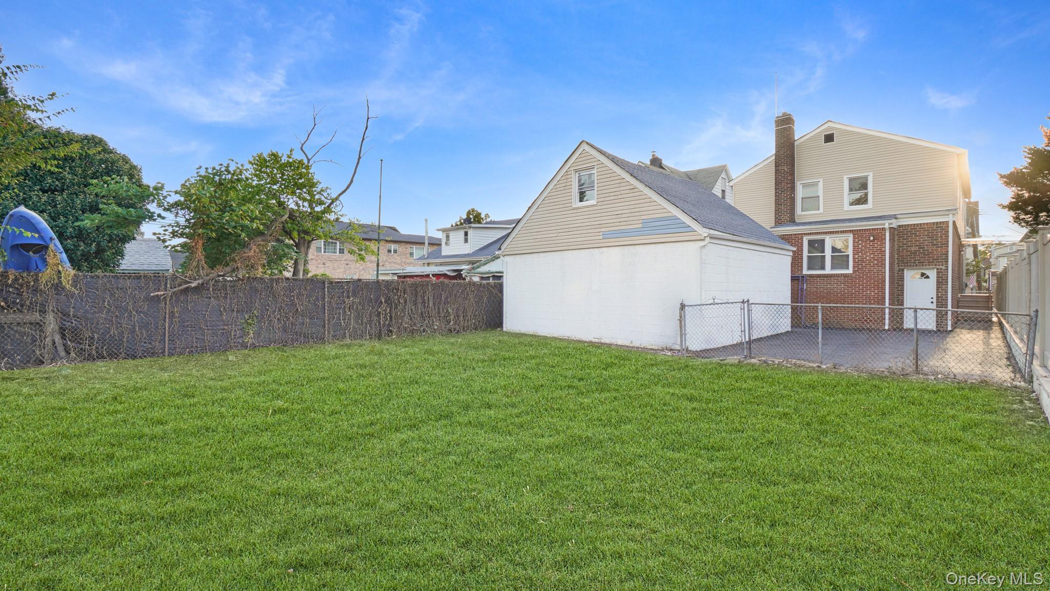 Single Family 135th Place  Queens, NY 11420, MLS-1050530-6