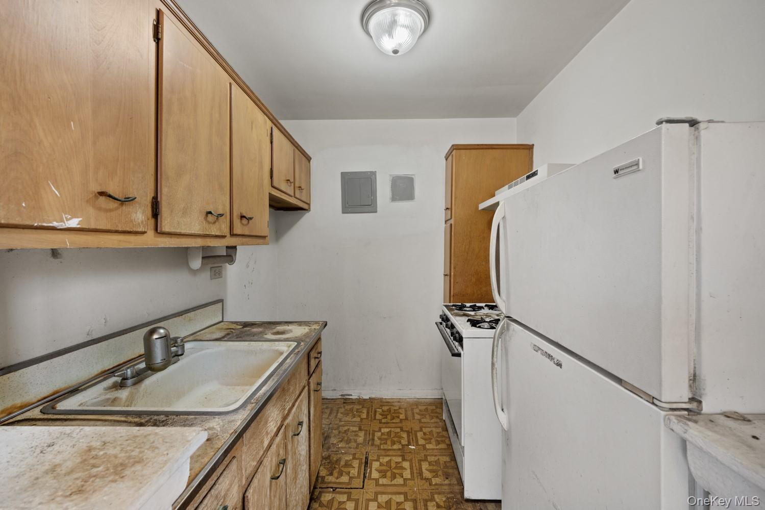 Coop 58th Avenue Queens, NY 11368, MLS-1050537-4