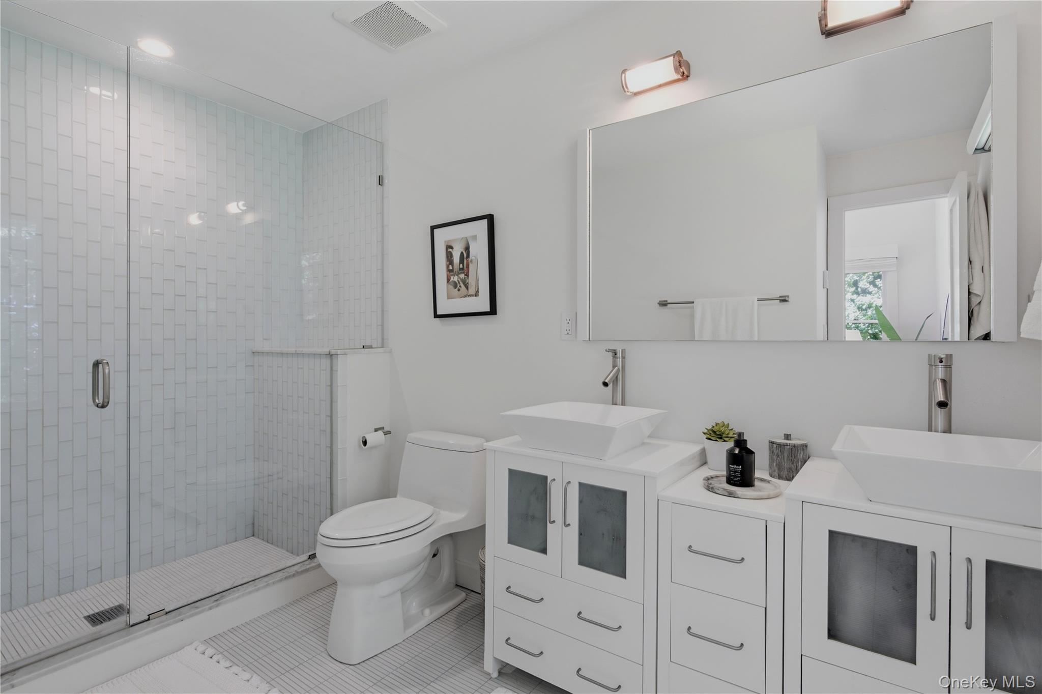 Single Family Surrey Court  Suffolk County, NY 11937, MLS-1050540-13