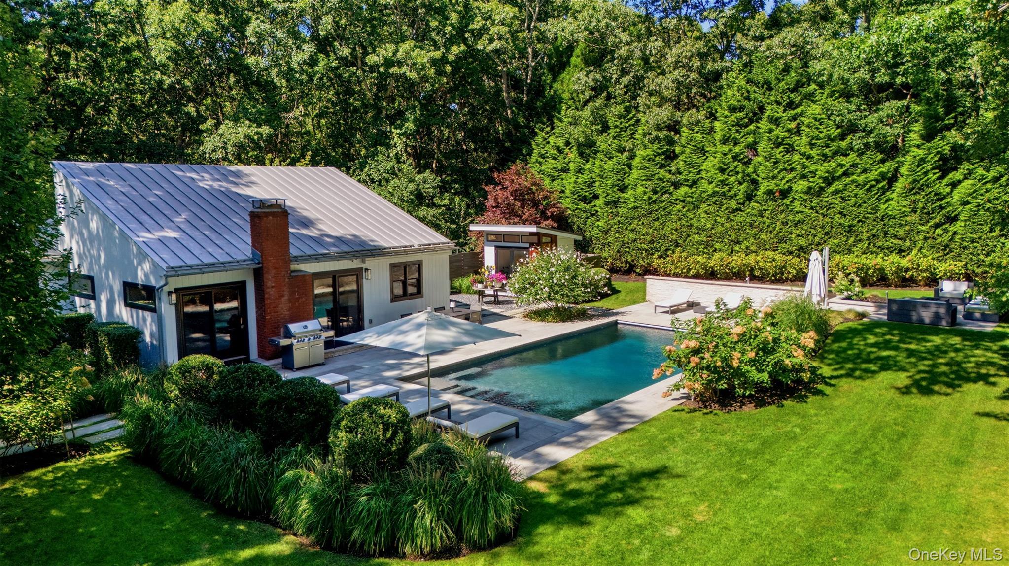 Single Family Surrey Court  Suffolk County, NY 11937, MLS-1050540-28