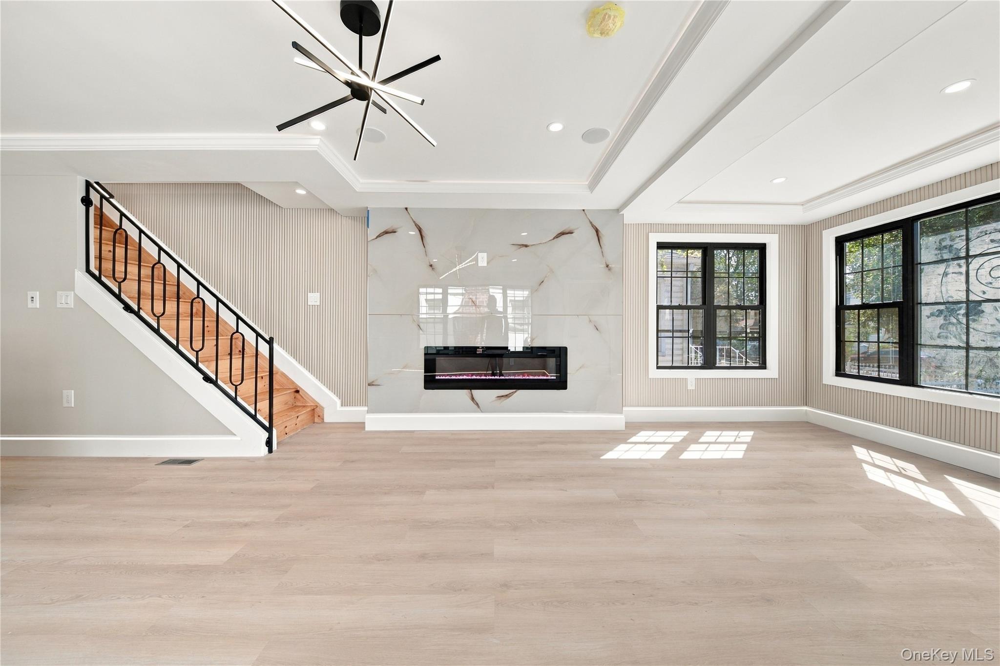 Single Family 189th Street  Queens, NY 11412, MLS-1050545-20