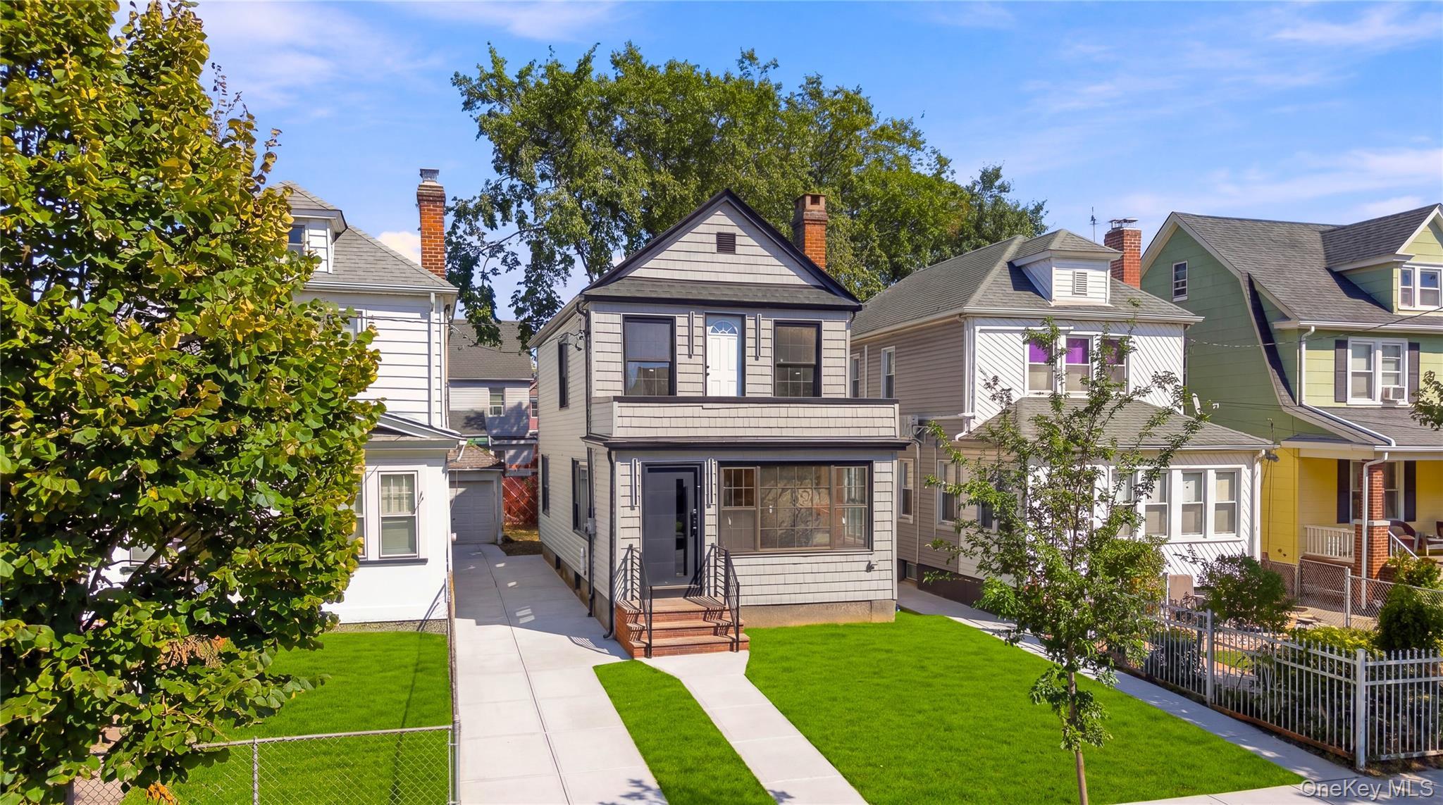 Single Family 189th Street  Queens, NY 11412, MLS-1050545-30