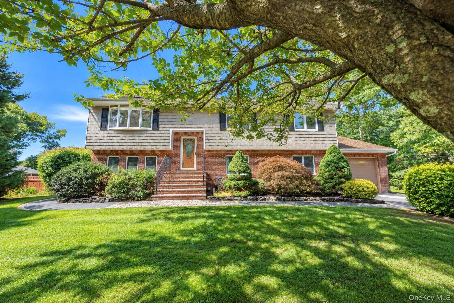 Single Family Ridgewood Avenue  Suffolk County, NY 11738, MLS-1050562-2