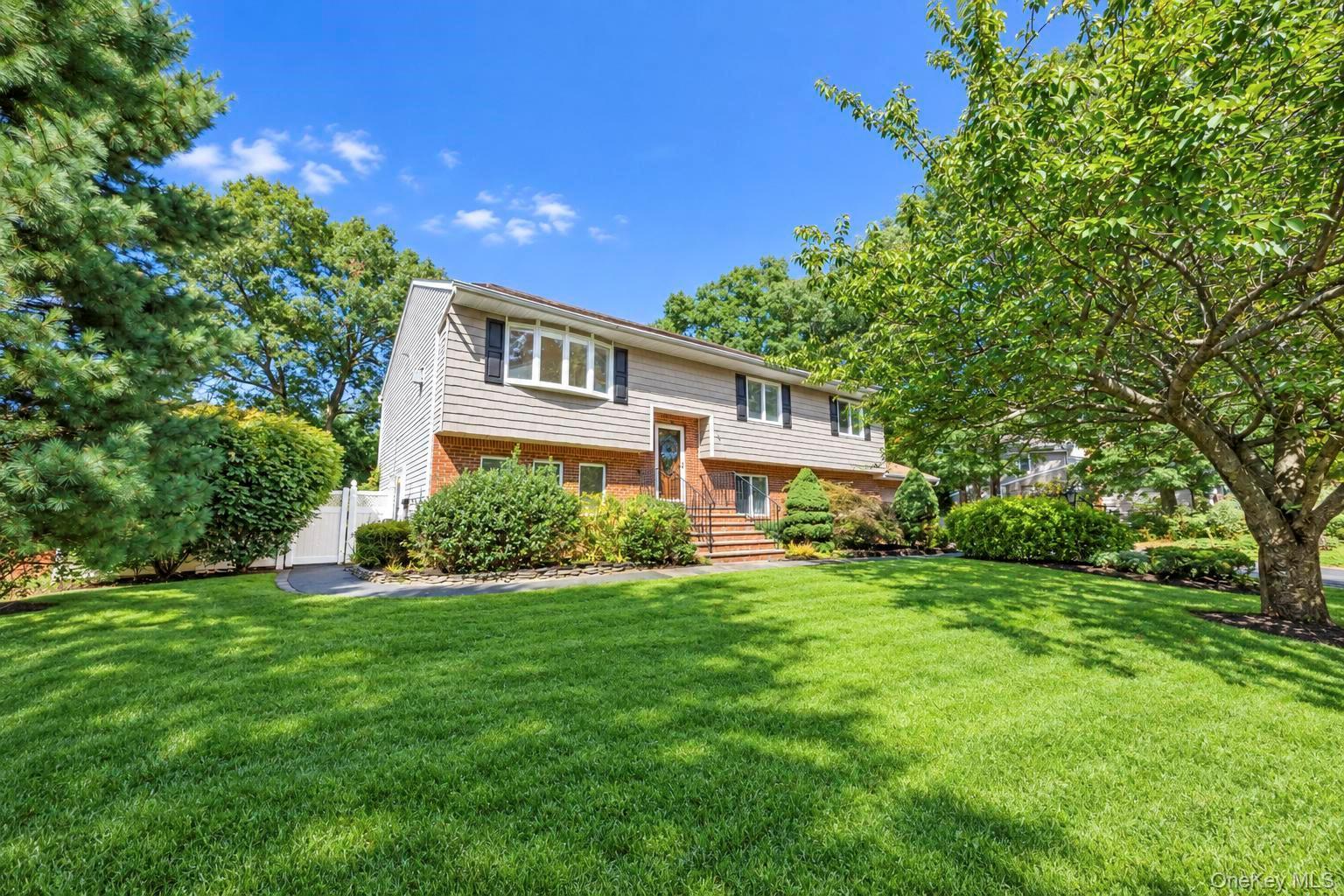 Single Family Ridgewood Avenue  Suffolk County, NY 11738, MLS-1050562-3